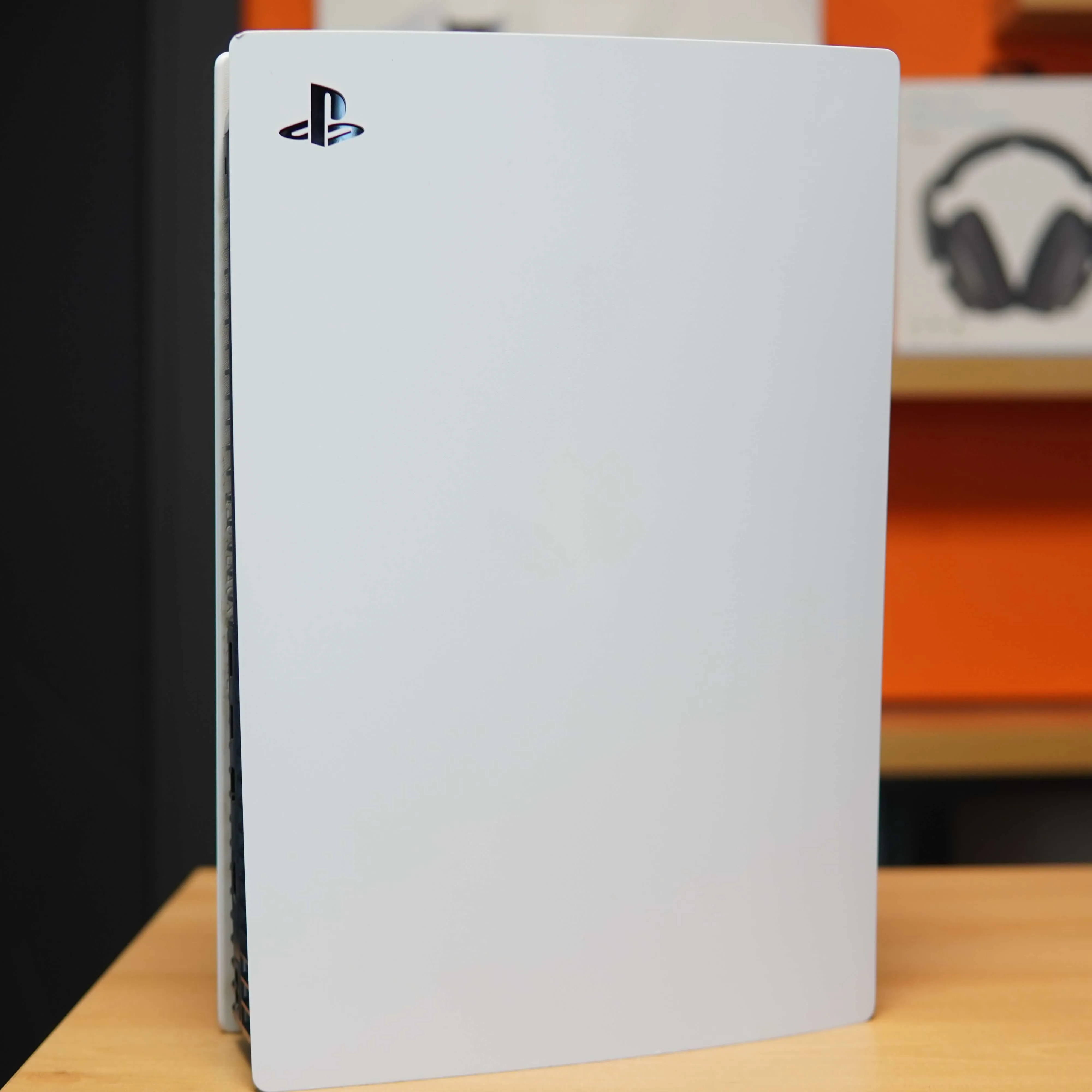 Consola Sony Playstation 5 Digital Edition 825 GB + Controller, CFI-1016B, Alb - imagine 3