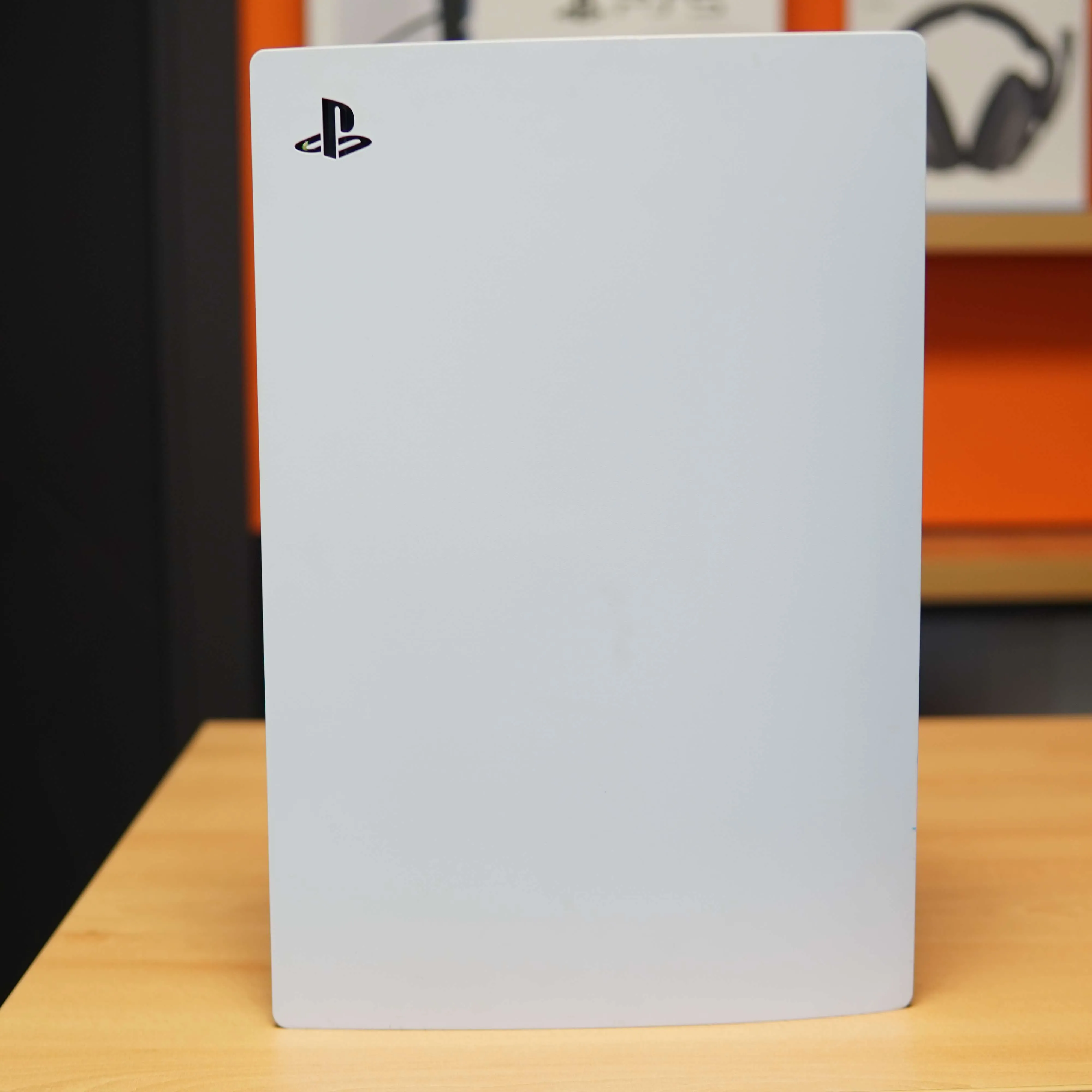 Consola Sony Playstation 5 Digital Edition 825 GB + Controller, CFI-1216B, Alb - imagine 3