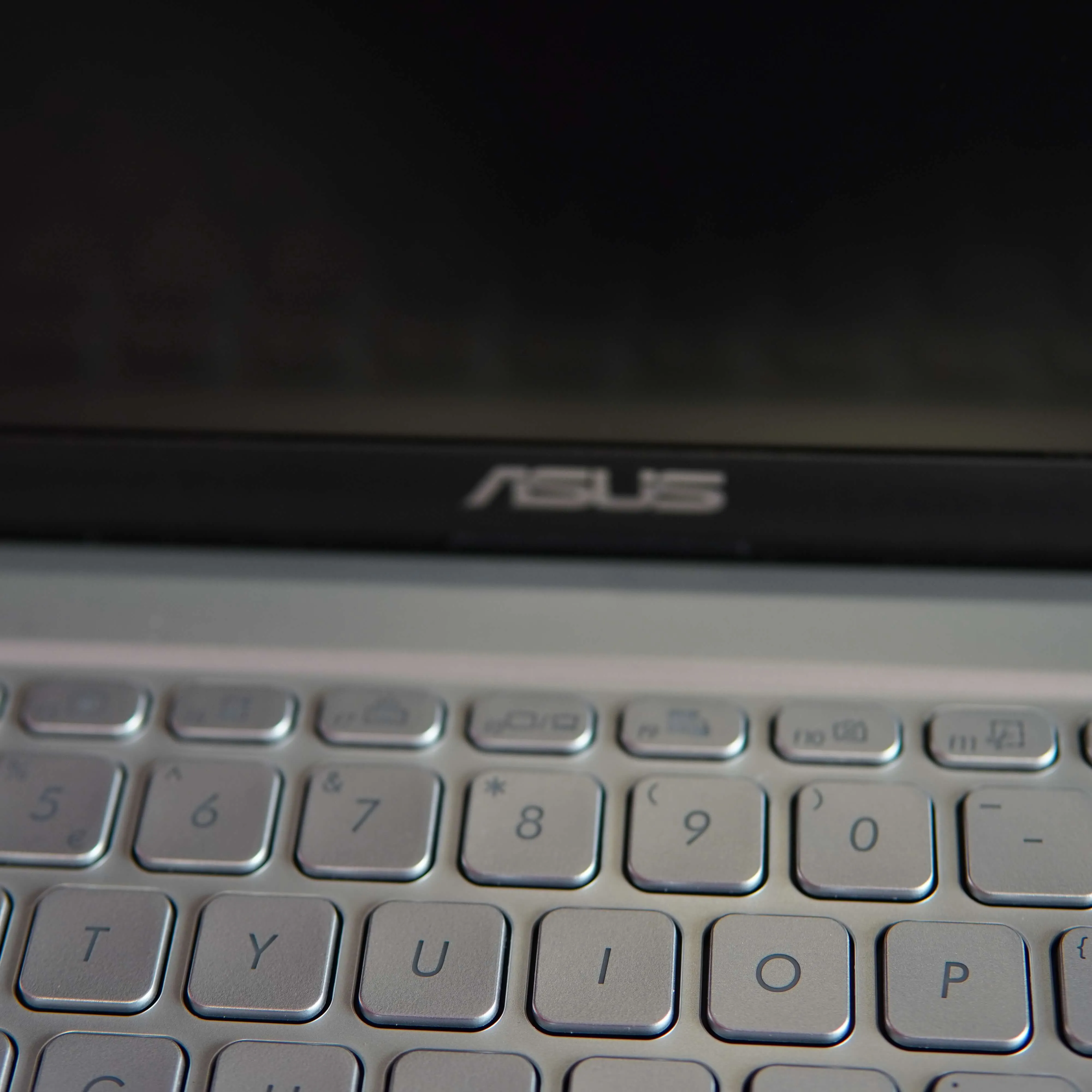 Laptop Asus A516KA-EJ223, 15.6'', Intel Celeron N4500, 8 GB DDR, 256 GB SSD, Full HD, Gri - imagine 10