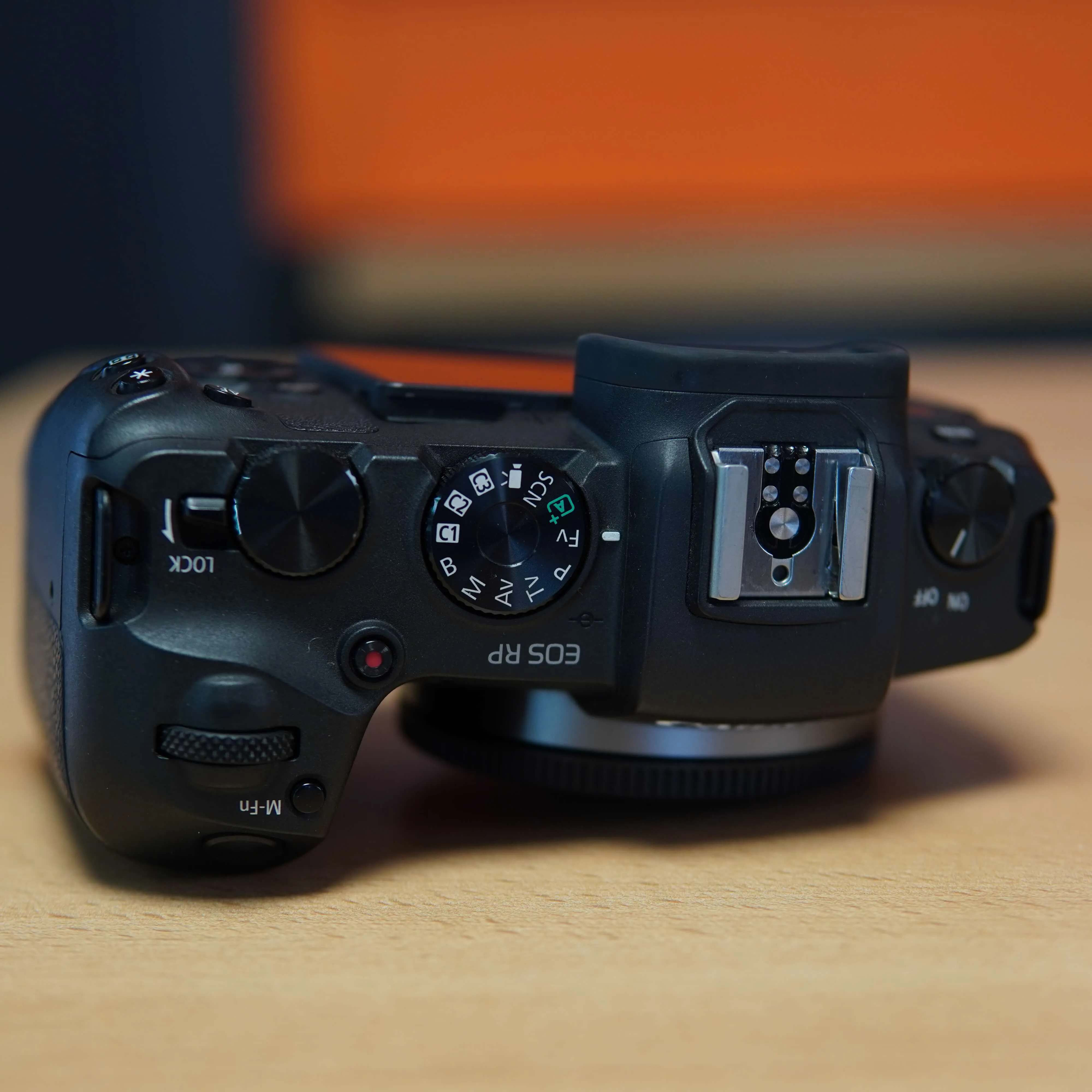 Aparat Foto Mirrorless Canon EOS RP, Full-Frame, 26.2 Mp, 4K, Rezolutie imagine 6240 x 4160, Wi-Fi, LCD 3'', 30.000 Clickuri - imagine 9