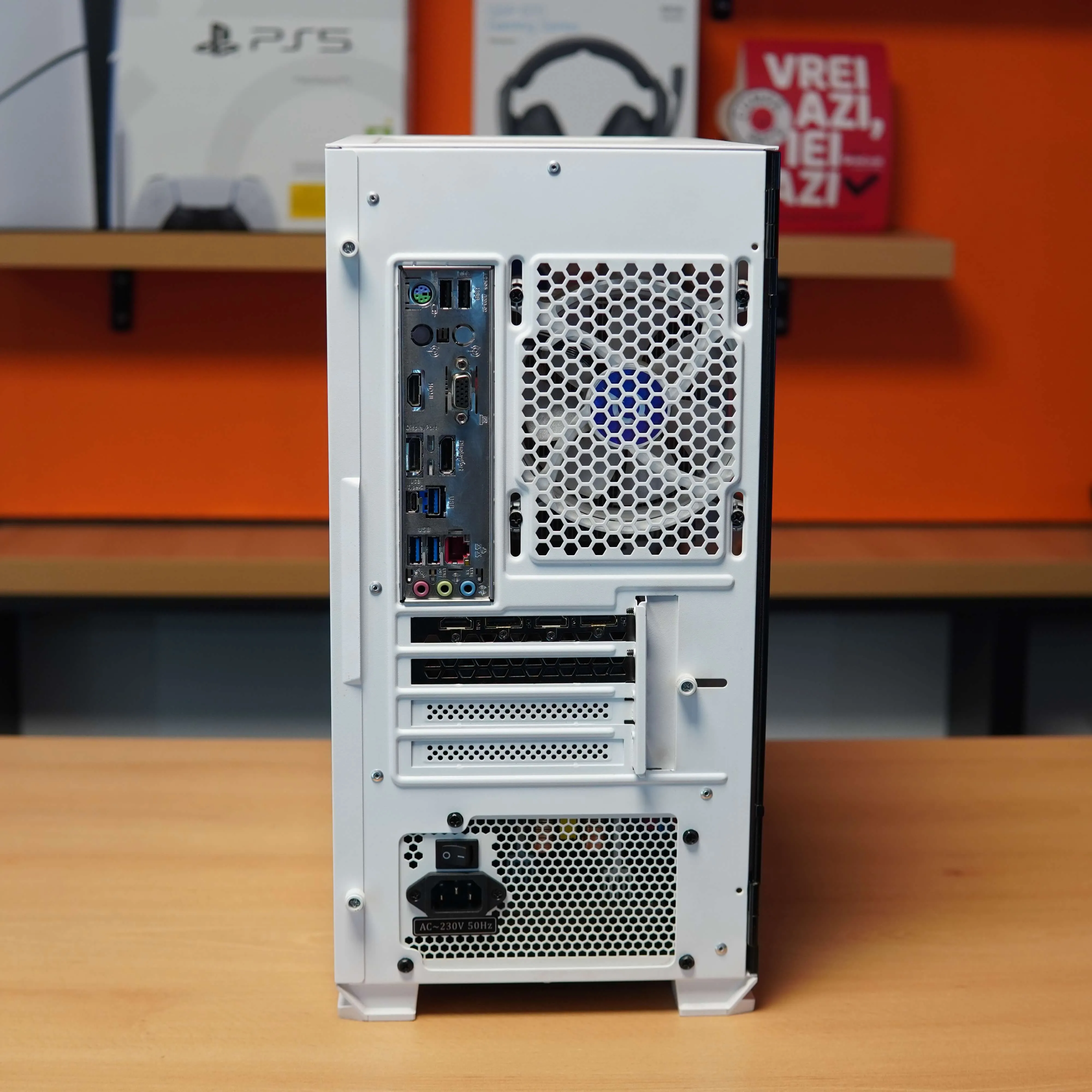 Desktop Gaming i5-13500, 16 GB RAM DDR4, 1 TB HDD + 1 TB SSD, RTX 3070 8GB, Windows 11, RGB, Alb - imagine 12