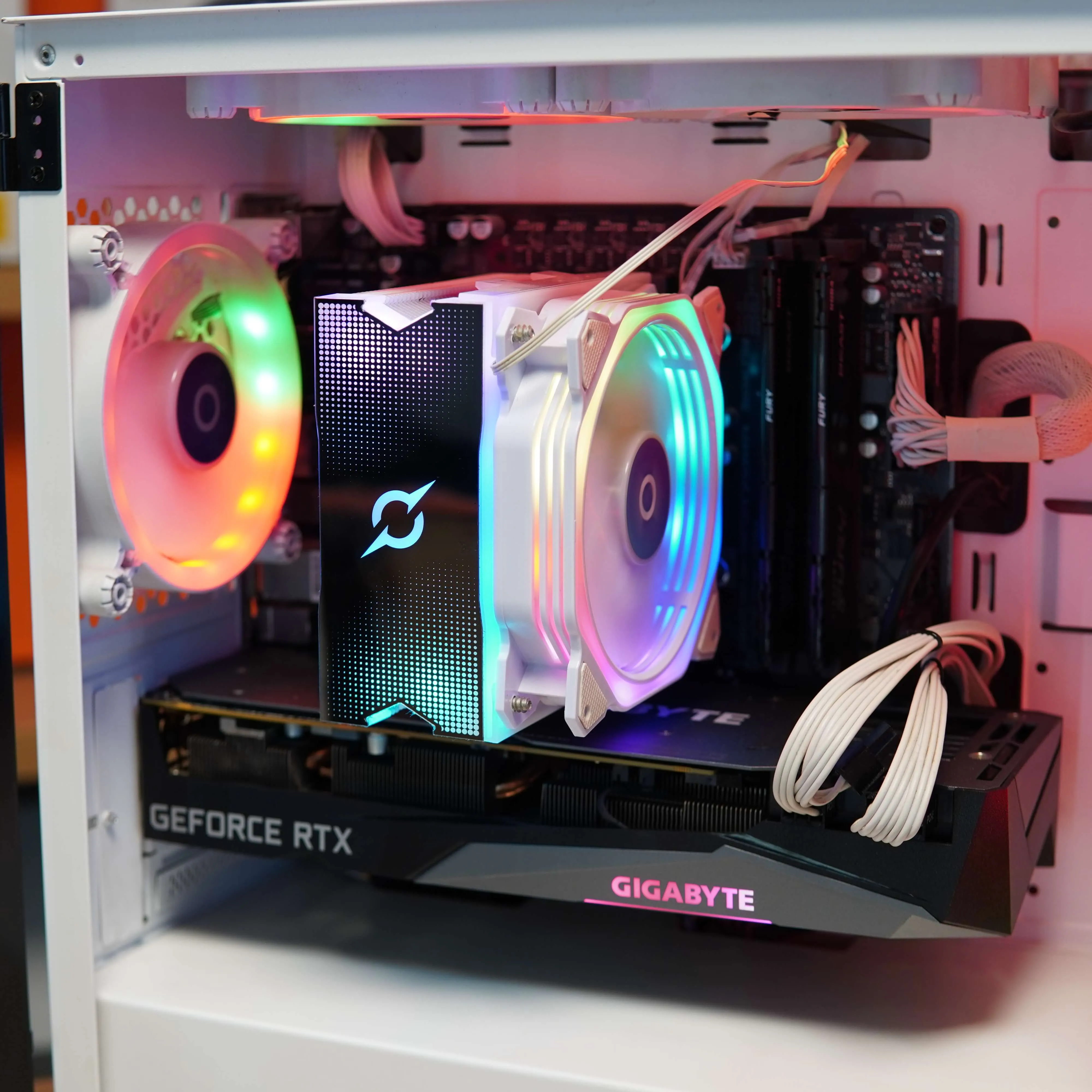 Desktop Gaming i5-13500, 16 GB RAM DDR4, 1 TB HDD + 1 TB SSD, RTX 3070 8GB, Windows 11, RGB, Alb - imagine 4