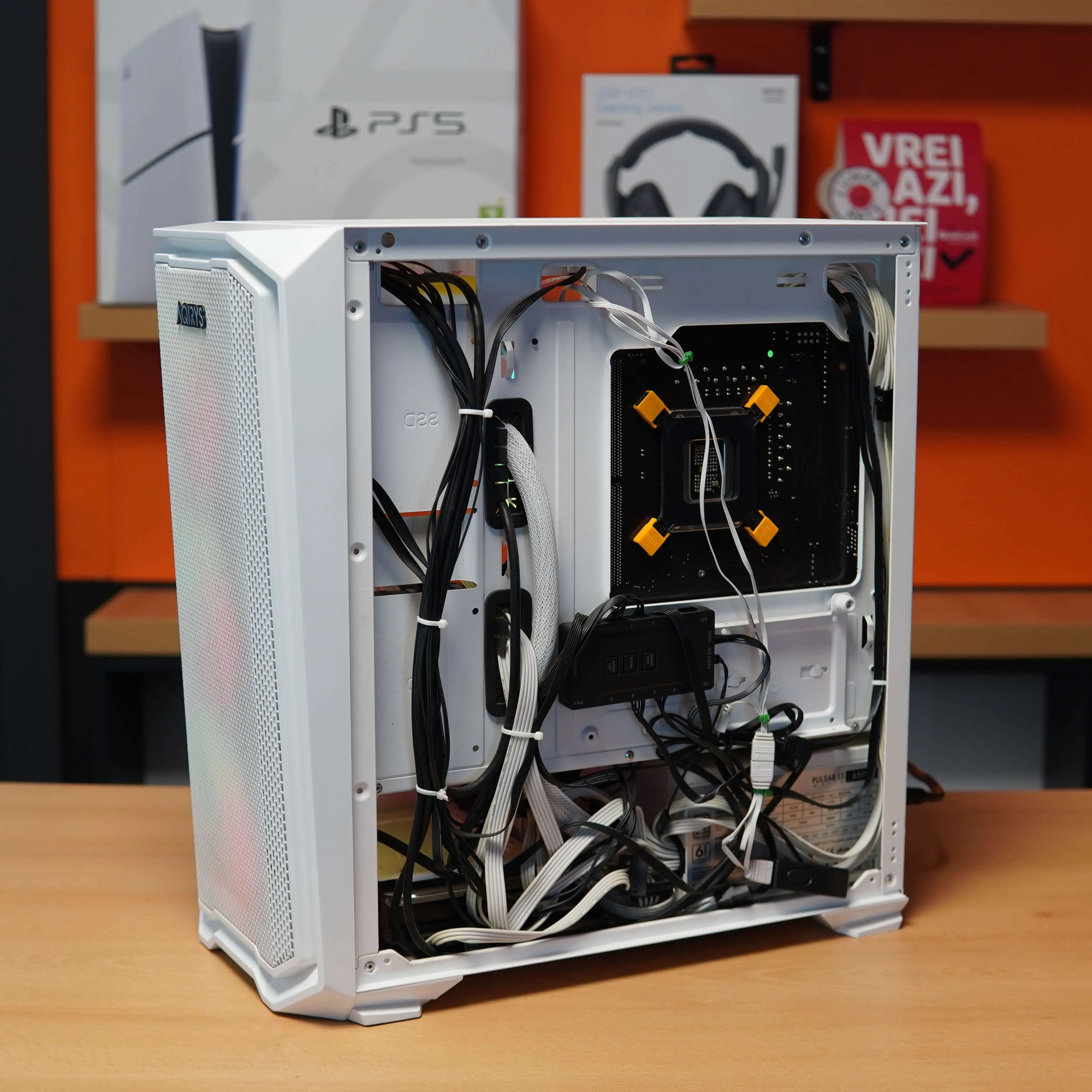 Desktop Gaming i5-13500, 16 GB RAM DDR4, 1 TB HDD + 1 TB SSD, RTX 3070 8GB, Windows 11, RGB, Alb - imagine 9