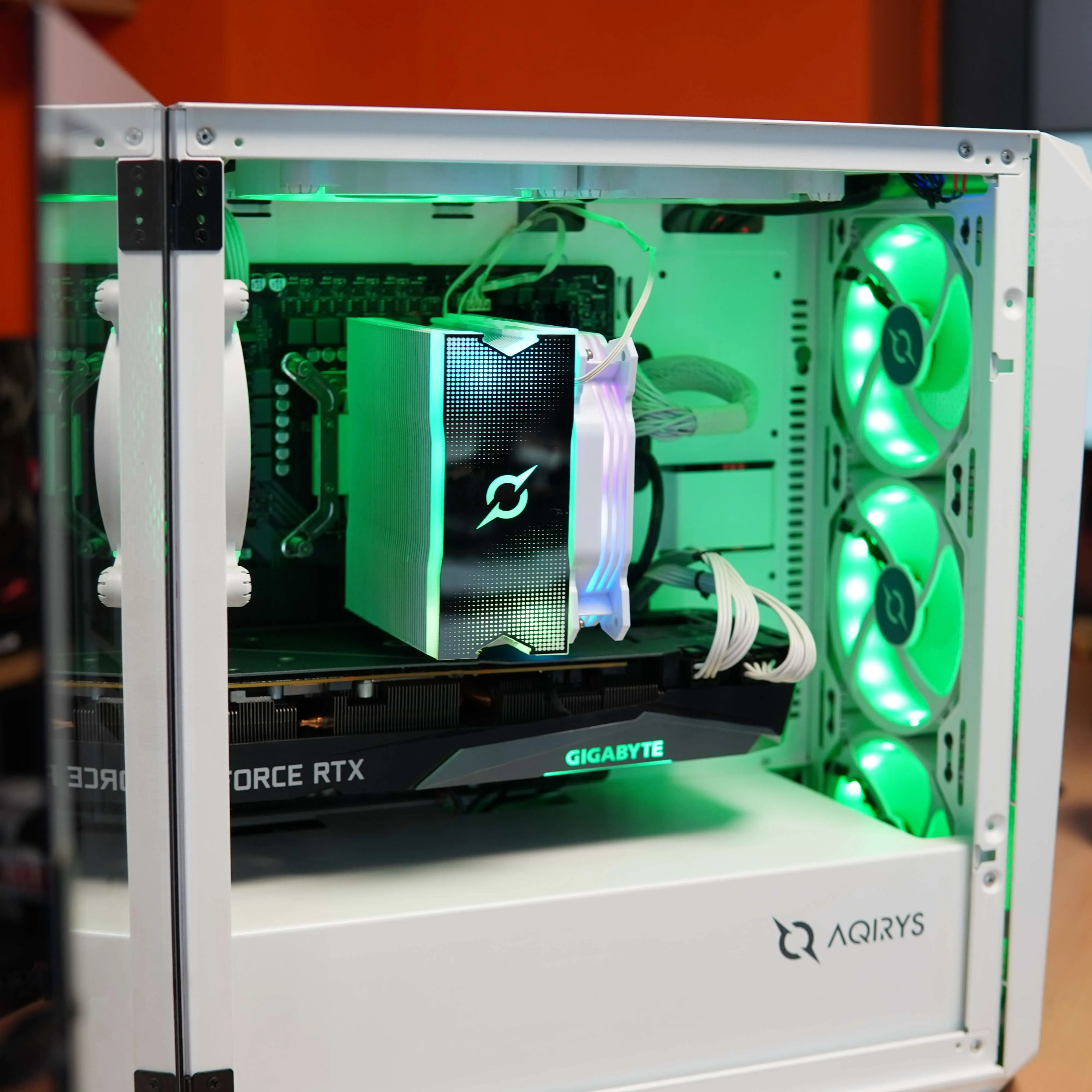Desktop Gaming i5-13500, 16 GB RAM DDR4, 1 TB HDD + 1 TB SSD, RTX 3070 8GB, Windows 11, RGB, Alb - imagine 5