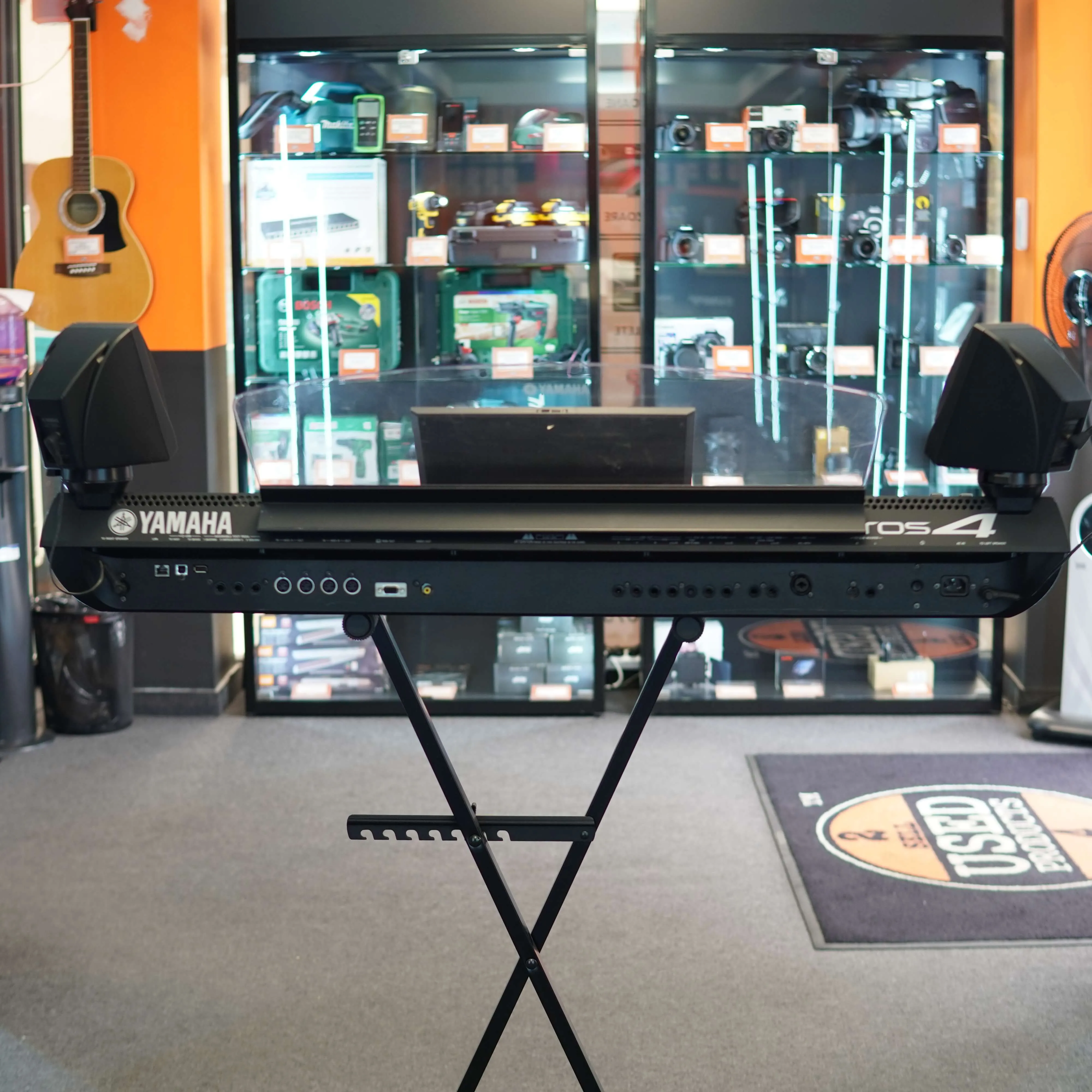 Claviatura Yamaha Tyros 4 Limited Edition 10th Anniversary - imagine 11