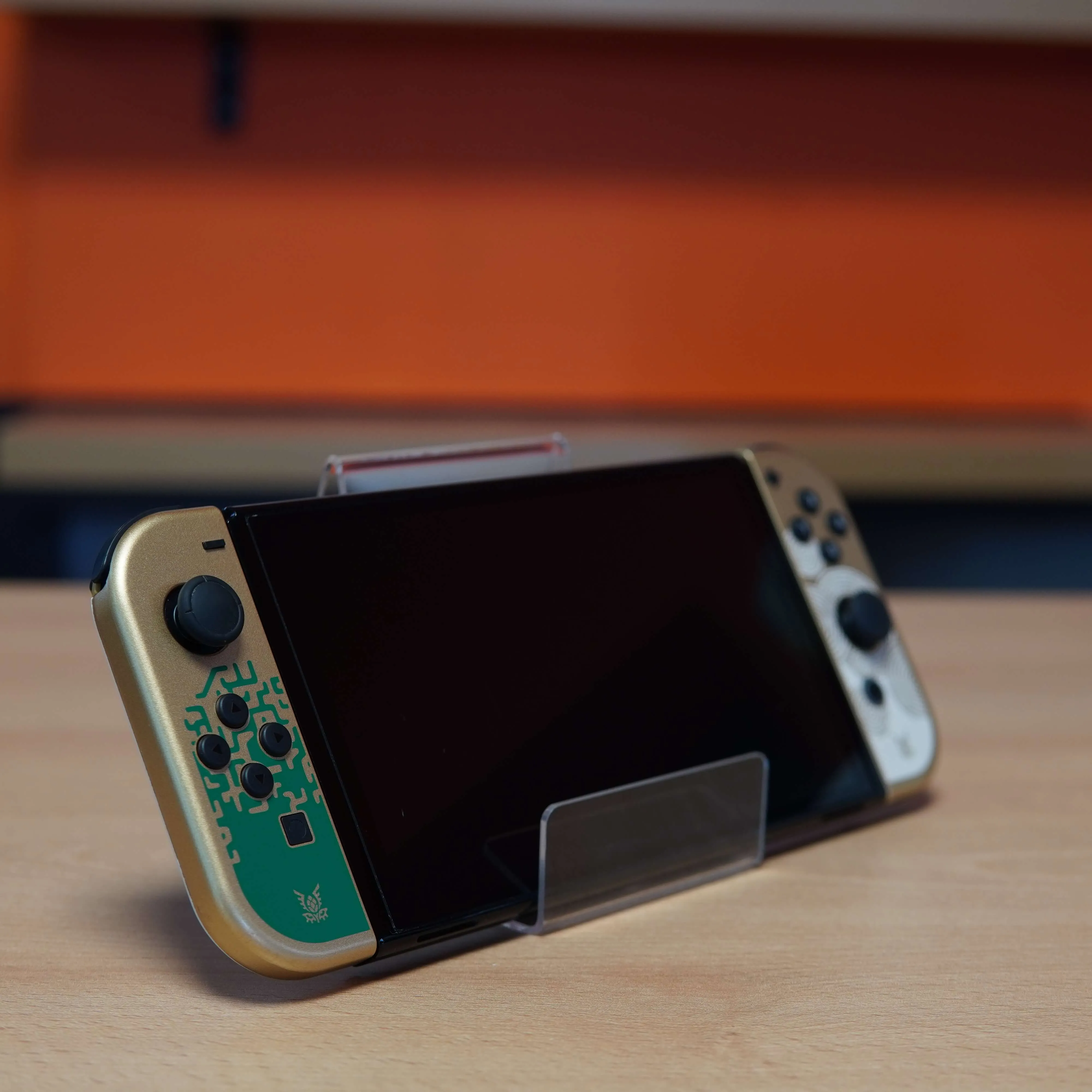 Nintendo Switch Oled The Legend of Zelda Tears of the Kingdom Edition, 64 GB - imagine 6