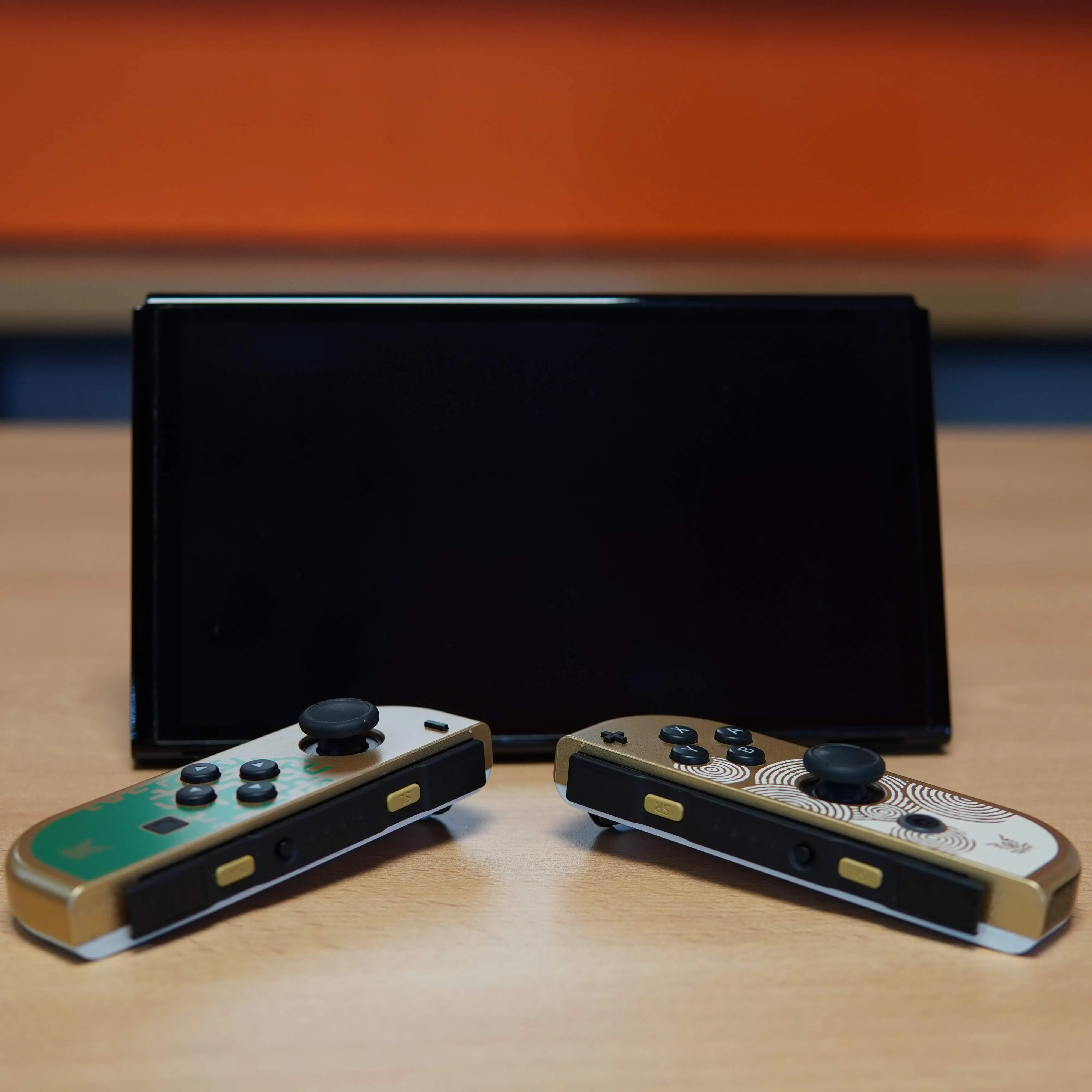 Nintendo Switch Oled The Legend of Zelda Tears of the Kingdom Edition, 64 GB - imagine 9