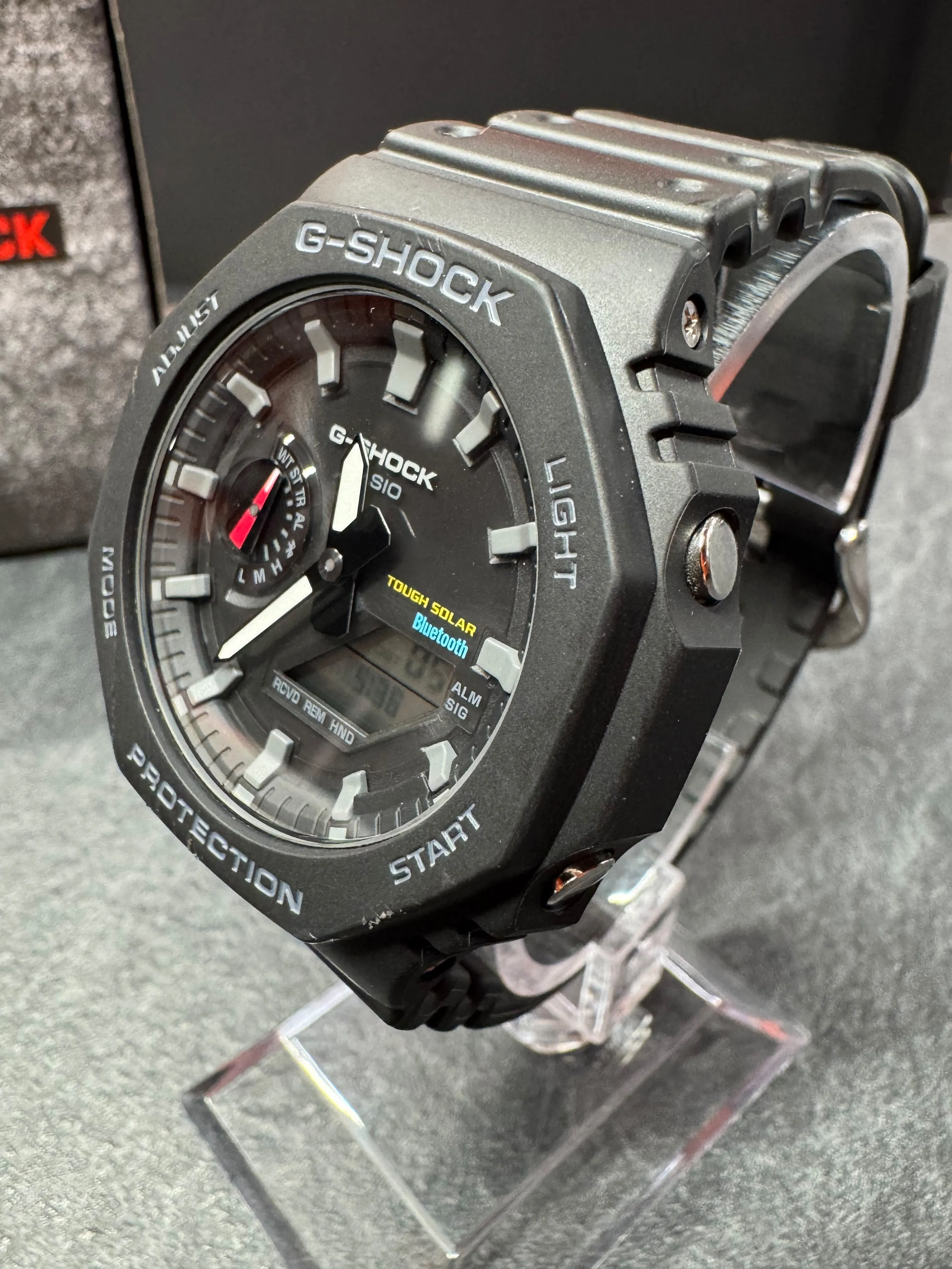 Ceas Casio G-Shock GA-B2100-1AER, Tough Solar, 45mm, Bluetooth, Carbon Core Guard, Analog-Digital, 20 ATM / 200 m, Negru - imagine 4