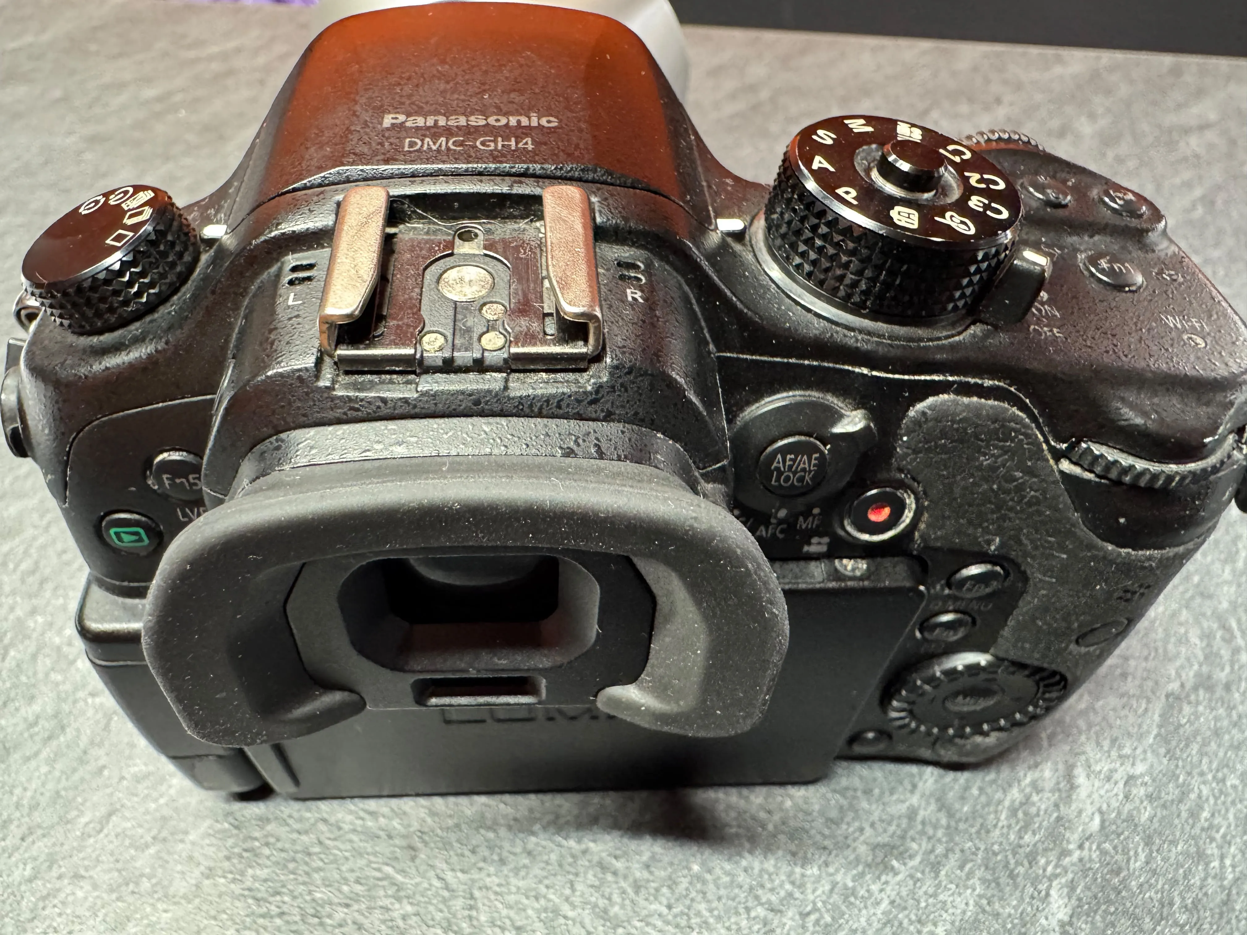 Aparat Foto Mirrorless Panasonic Lumix DMC-GH4, 16.05MP, Video 4K, Wi-Fi, Ecran Tactil Rabatabil - imagine 5
