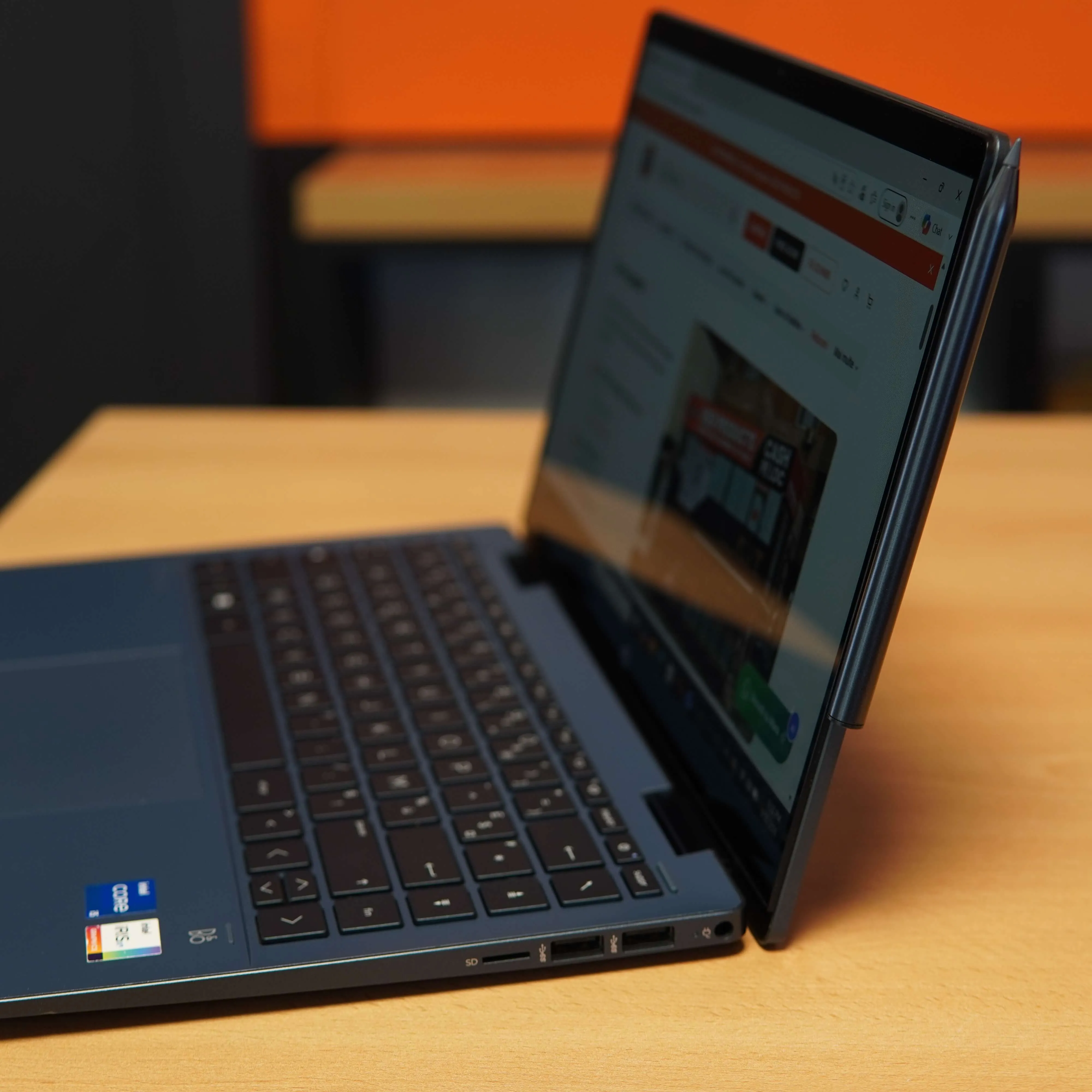 Laptop HP Pavilion x360 2-in-1 Laptop 14-ek1002nk, i5-1335u, 8 GB DDR4, 512 GB SSD, Layout AZERTY, Touchscreen, Tableta, Pen Inclus, Albastru - imagine 5