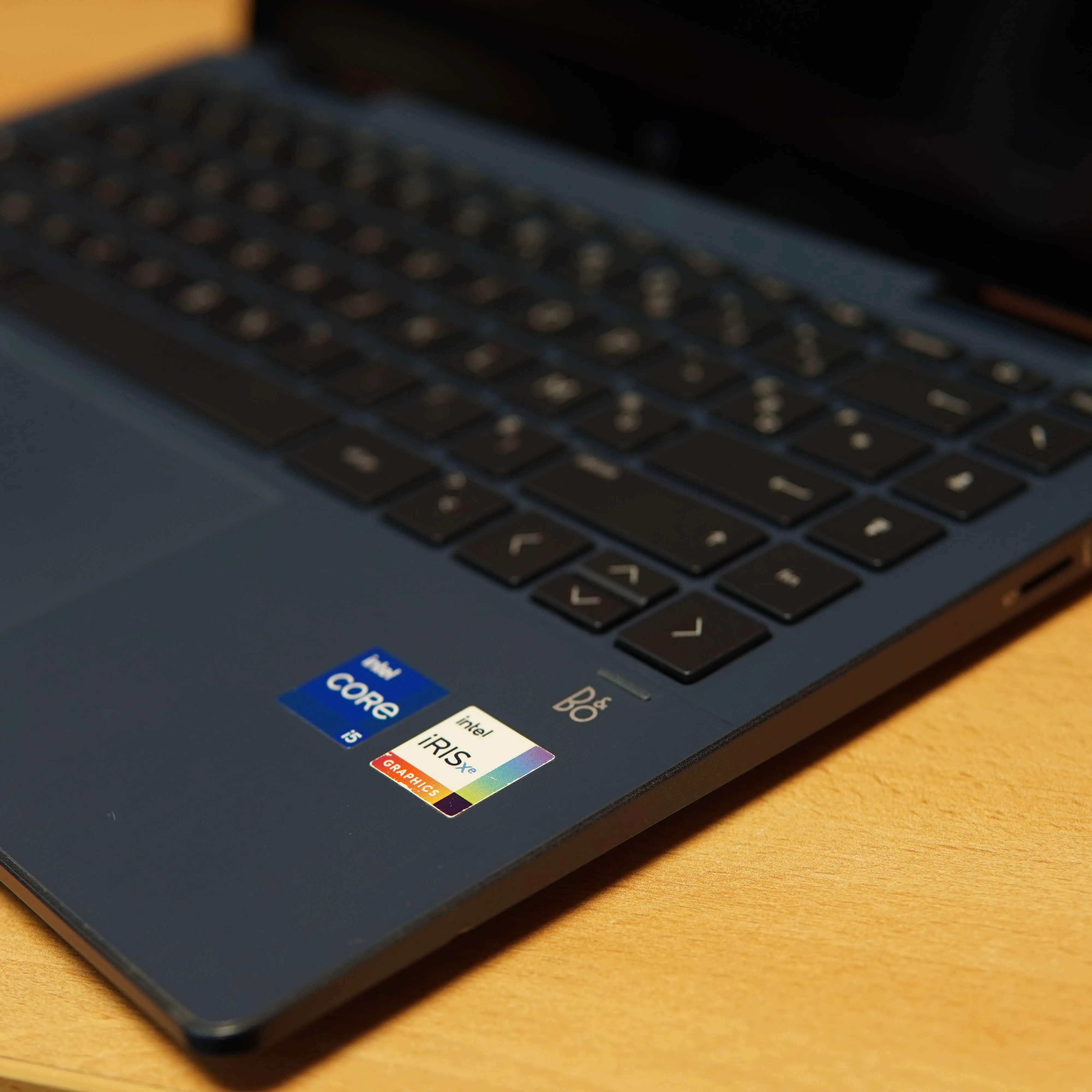 Laptop HP Pavilion x360 2-in-1 Laptop 14-ek1002nk, i5-1335u, 8 GB DDR4, 512 GB SSD, Layout AZERTY, Touchscreen, Tableta, Pen Inclus, Albastru - imagine 10