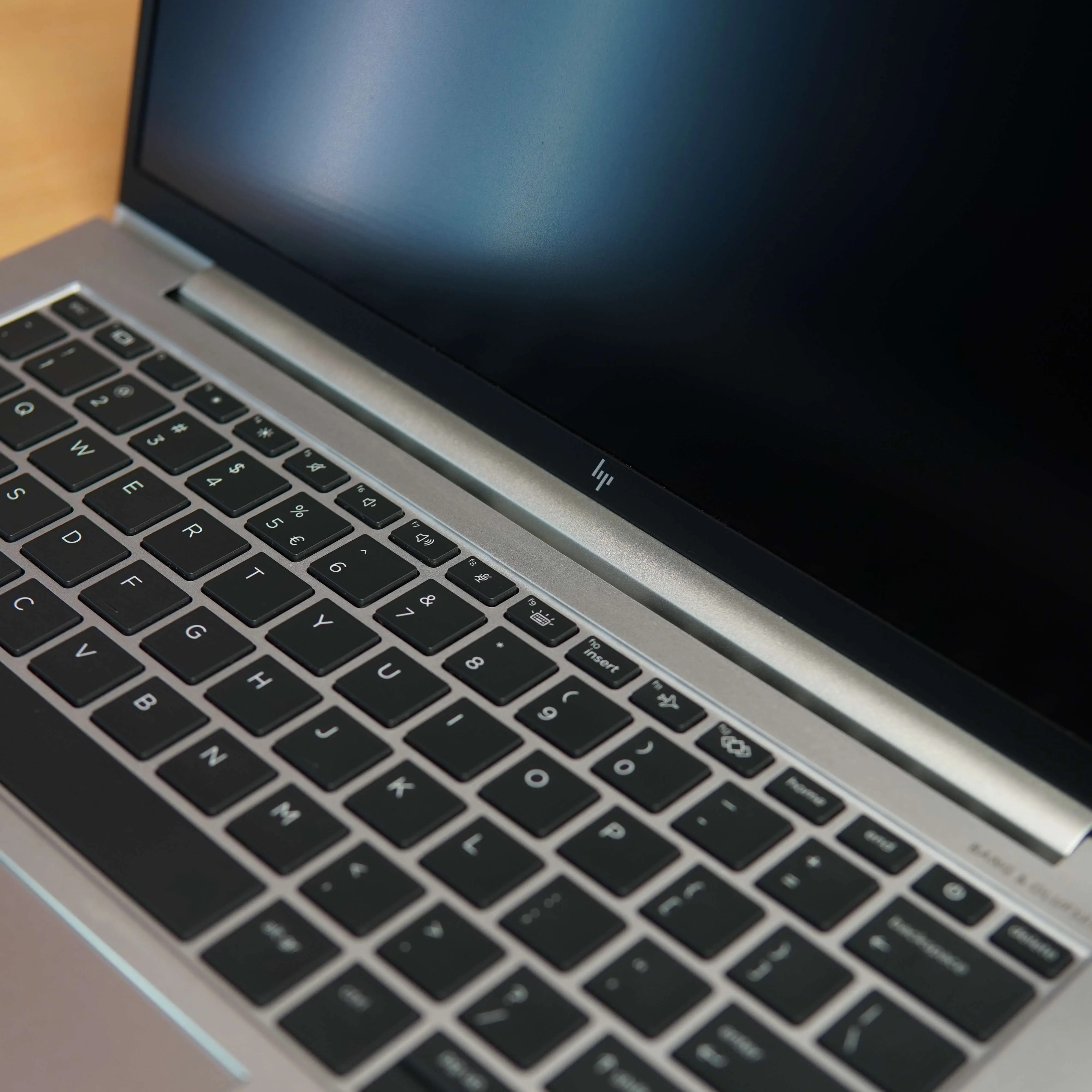 Laptop HP Elitebook 840 G9, i5-1245u, 16 GB DDR4, 256 GB SSD, USB, HDMI, JACK 3.5MM, TYPE-C, Gri - imagine 12