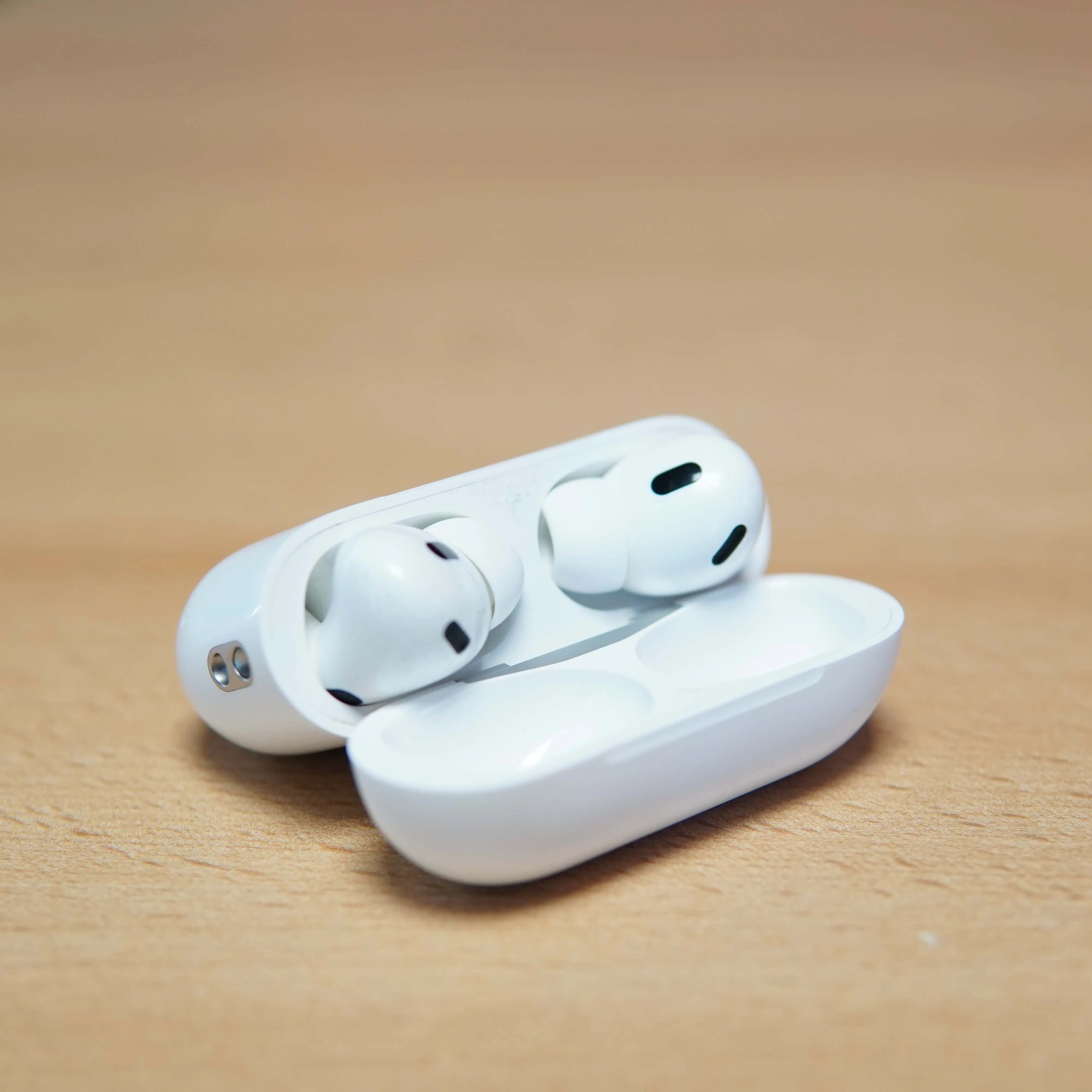 Apple AirPods PRO 2 (2023), USB-C, MagSafe charging Case, A3047, A3048, A2968 - imagine 4