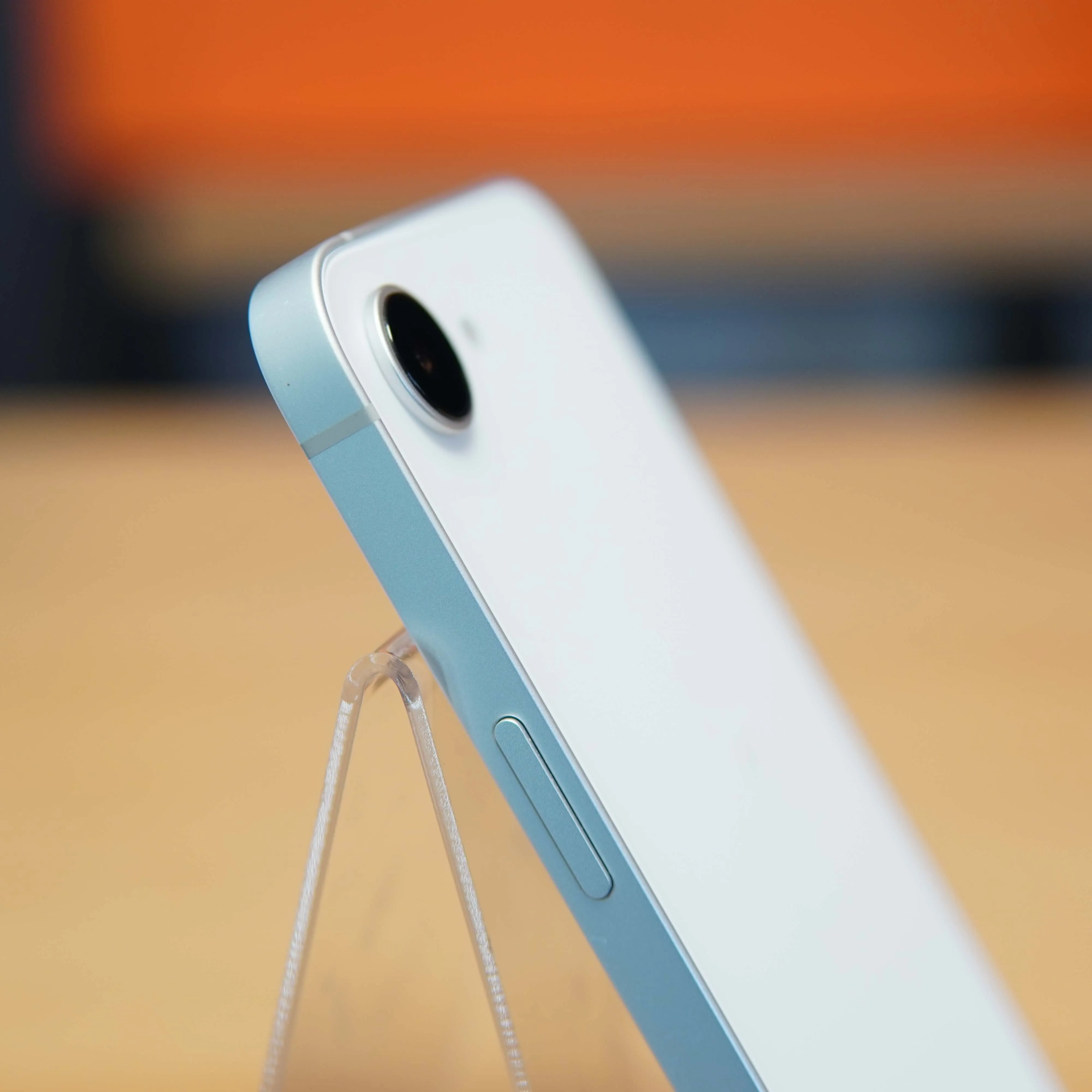 Apple iPhone 16e 128 GB, Alb - imagine 9