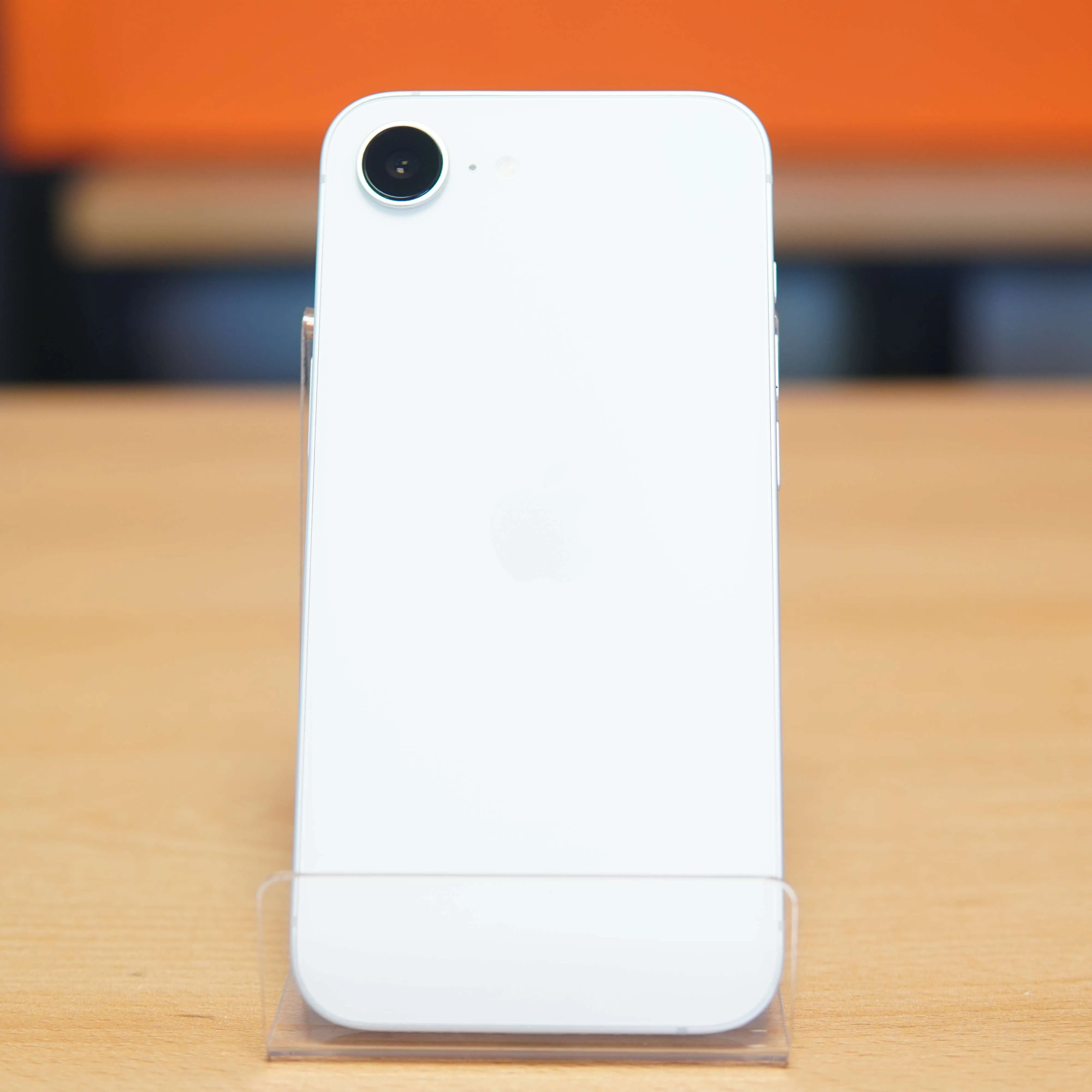 Apple iPhone 16e 128 GB, Alb - imagine 7