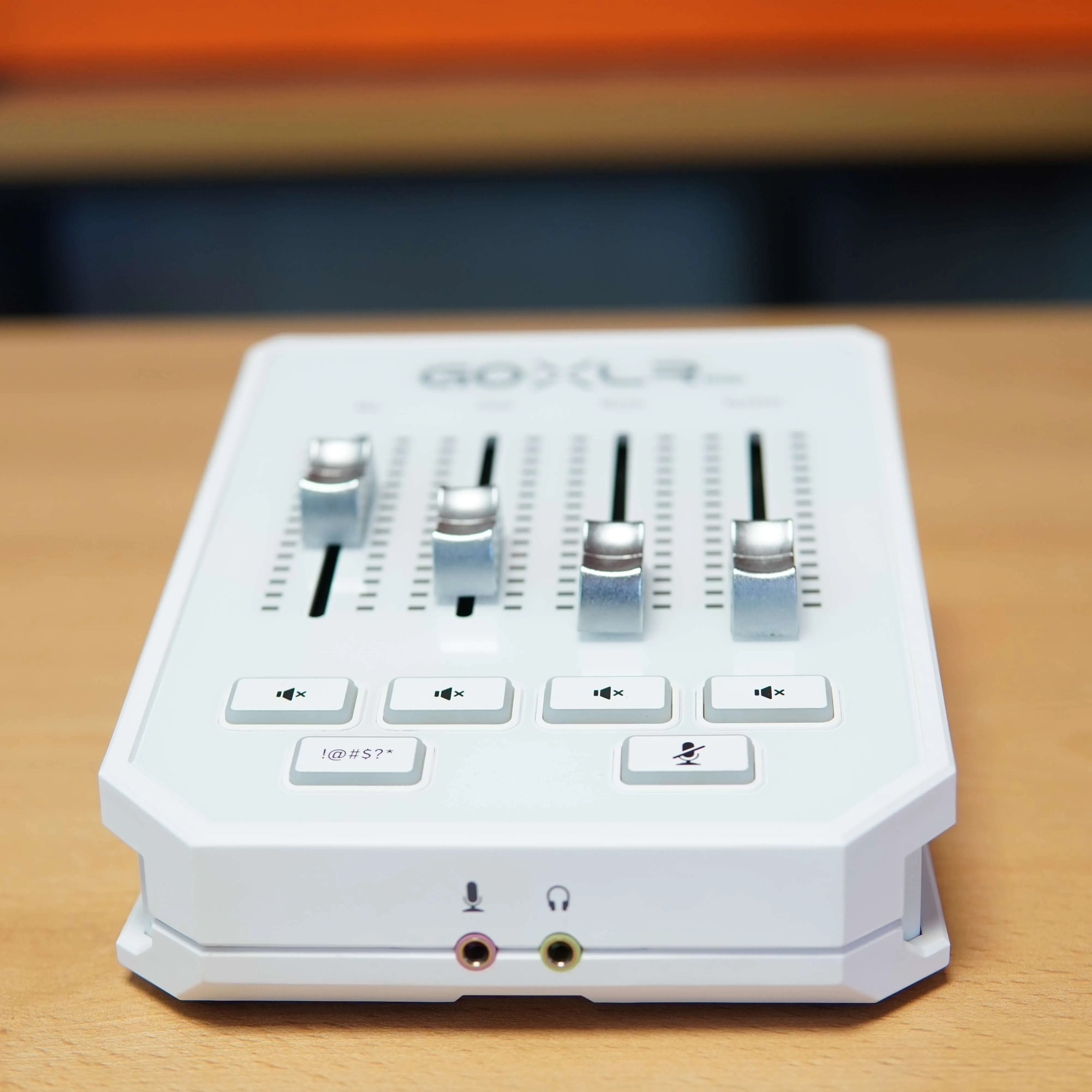 Mixer Audio  TC Helicon GoXLR MINI, 2 Canale, USB, Alb - imagine 3