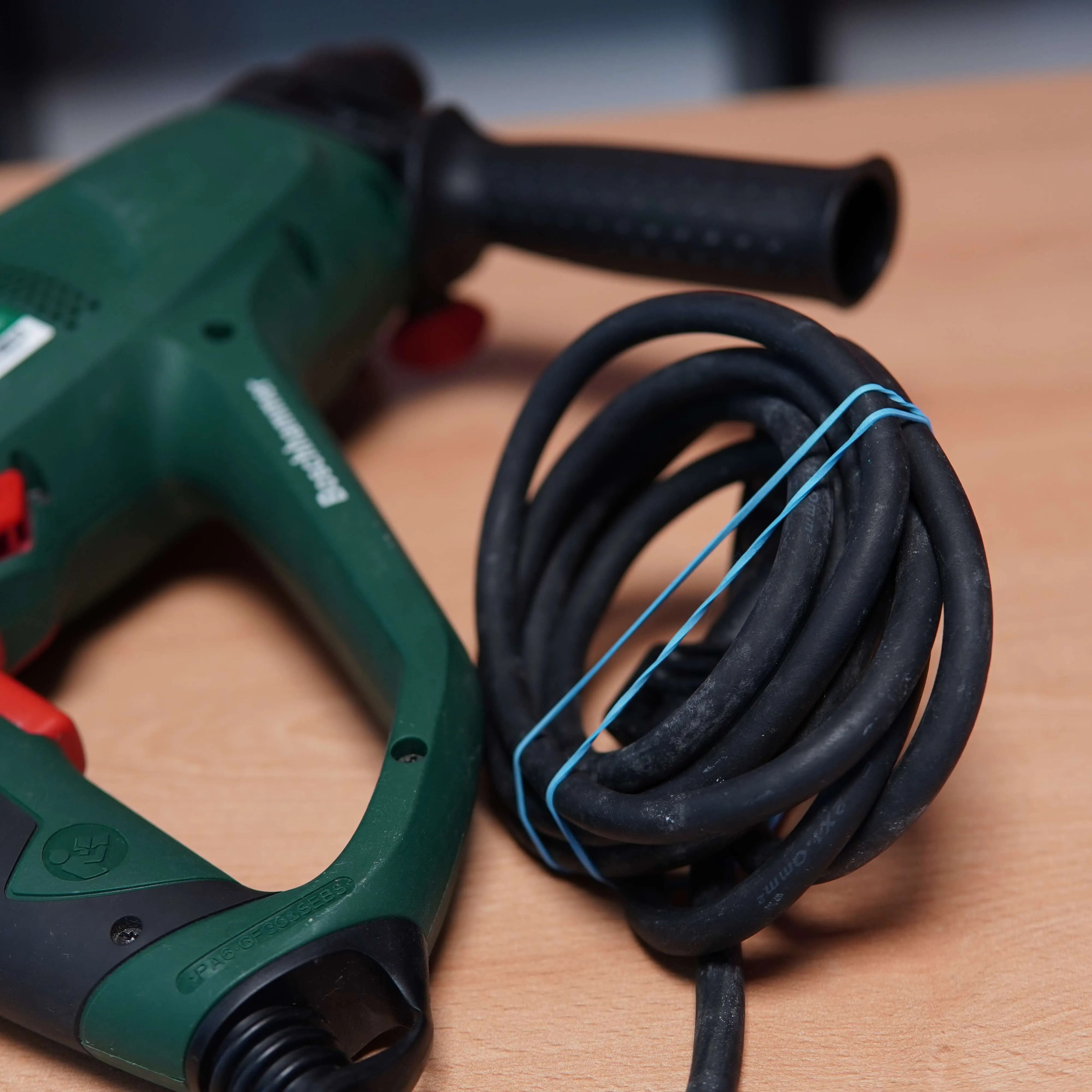 Ciocan Rotopercutor Bosch PBH 2100 RE Compact, 550 W, 2300 RPM, 1.7 J, SDS Plus - imagine 9