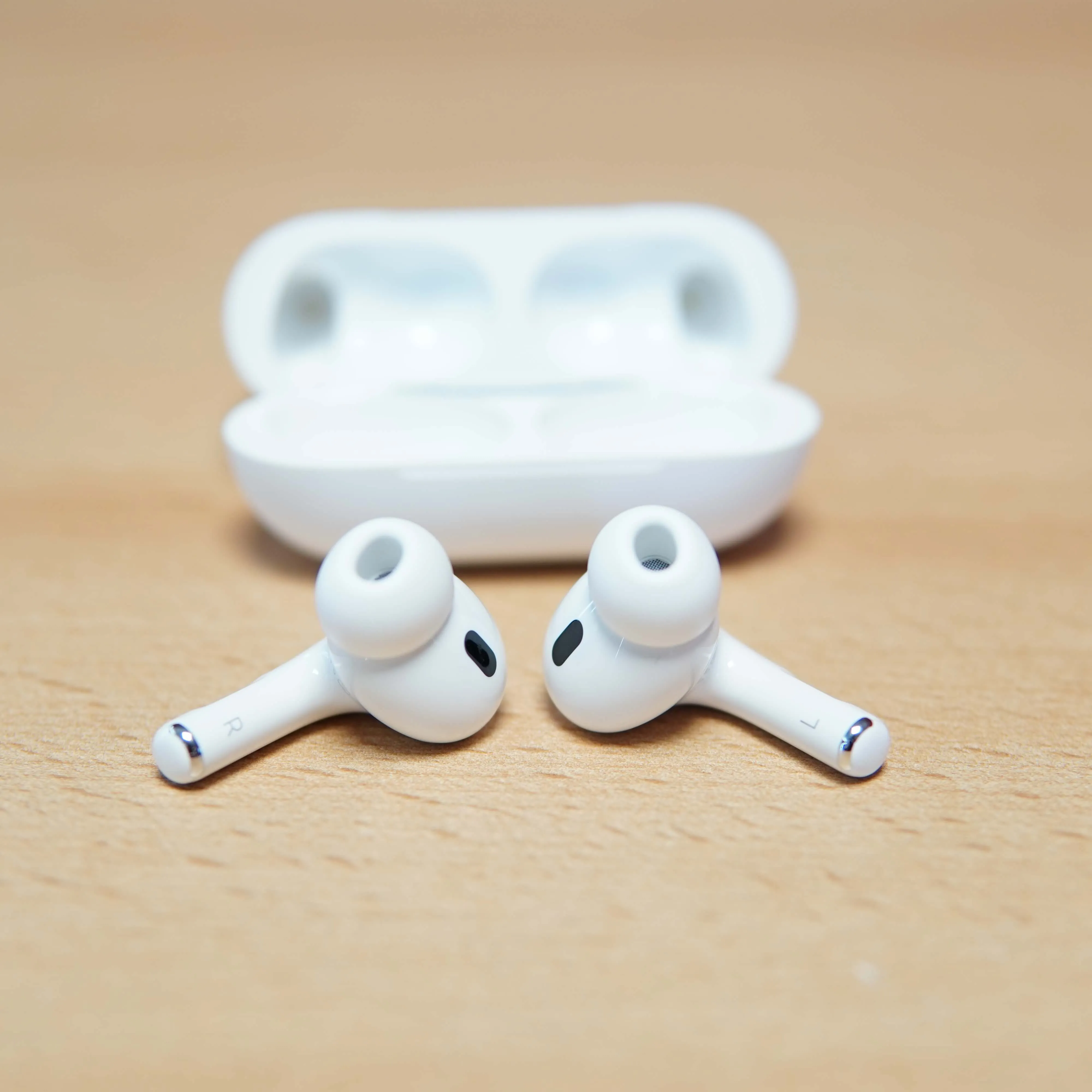 Apple Airpods Pro 2, A2698, ANC, Magsafe Case, Lightning, Alb - imagine 5