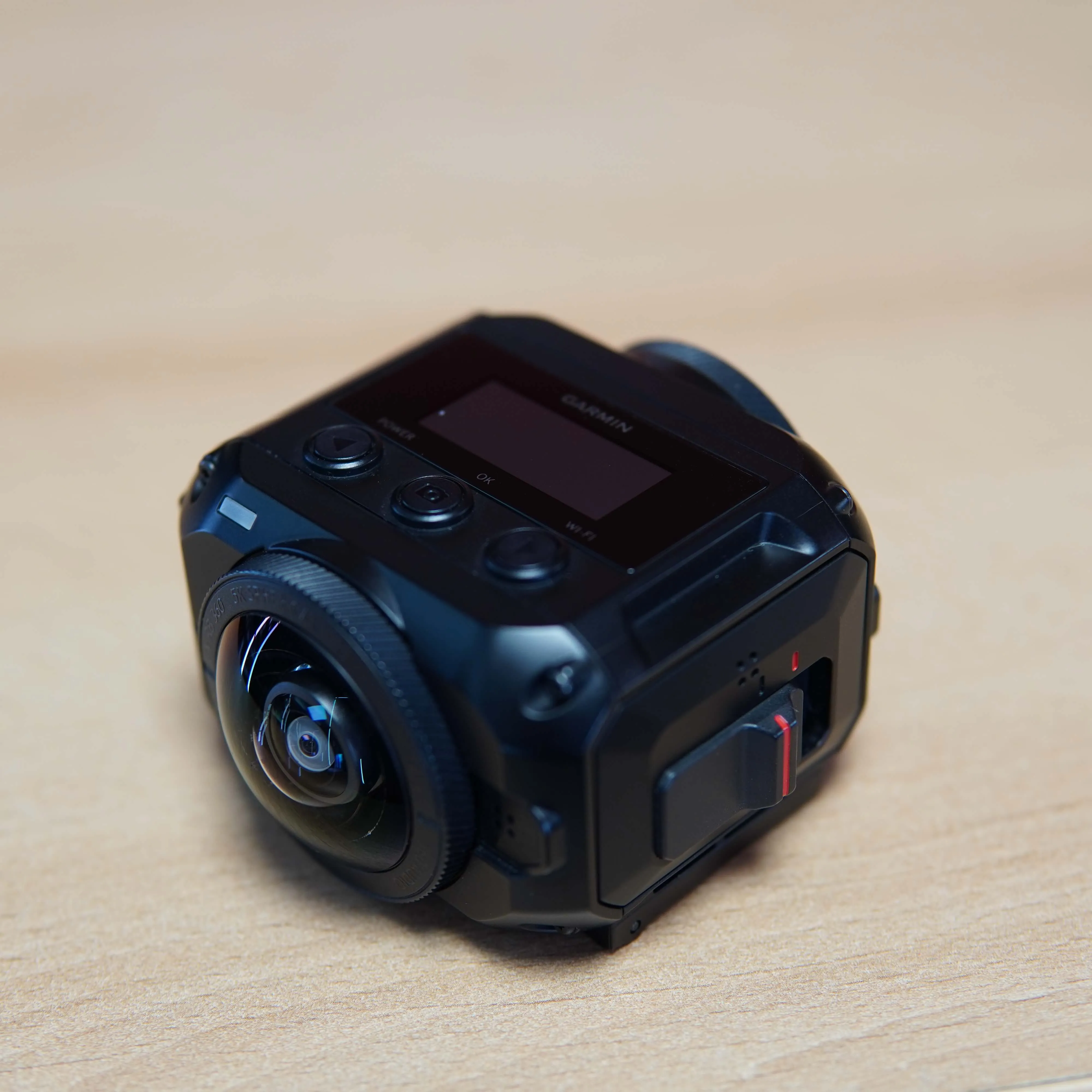Camera Video Garmin VIRB 360, 5.7k, 10m Waterproof, Voice Control, 4 Batteri, Telescop 5m Carbon, Negru - imagine 9