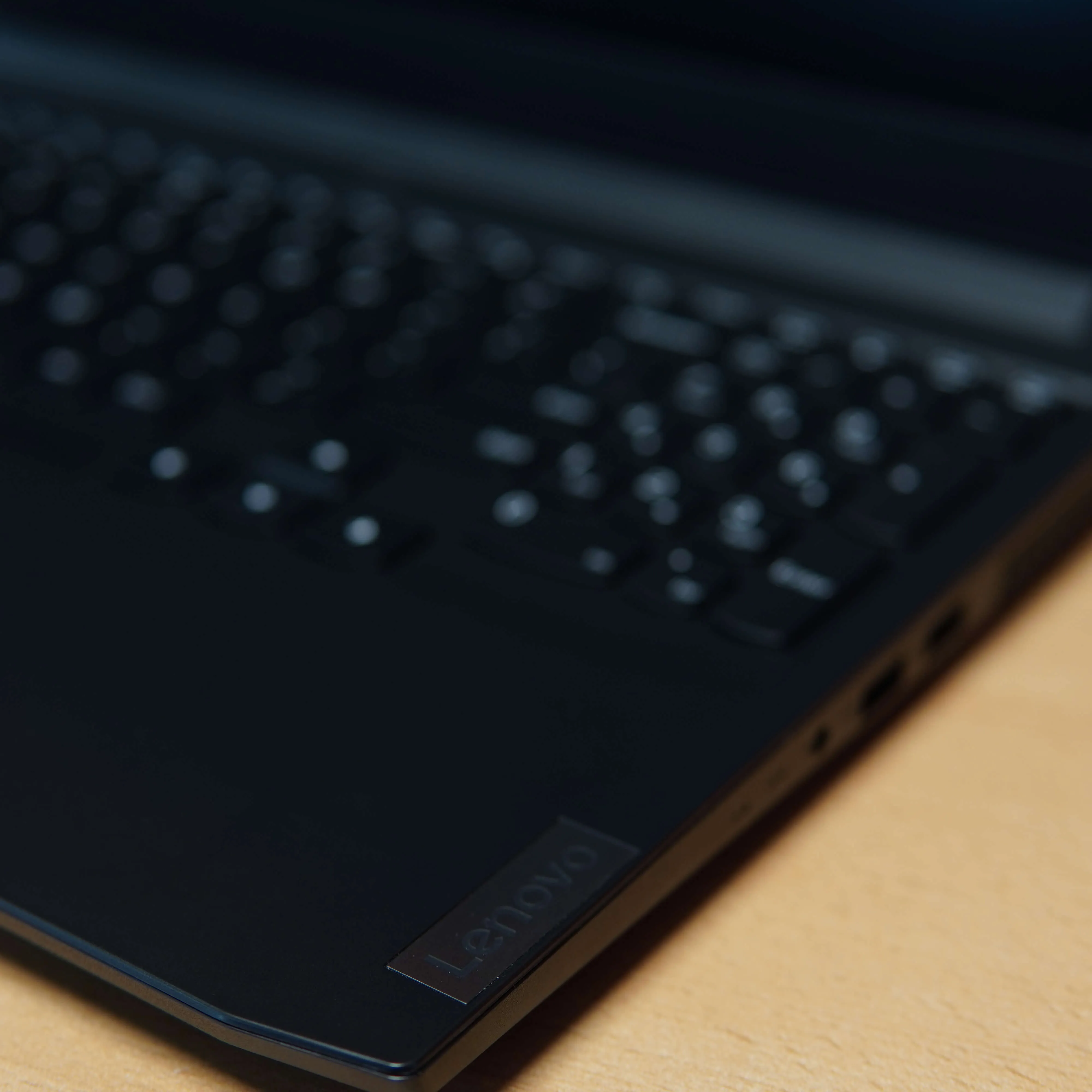 Laptop Gaming Lenovo IdeaPad Gaming 3 15ACH6, AMD Ryzen 5 5500h, 16 GB DDR4, 512 GB SSD, RTX 2050 4 GB, Negru - imagine 10
