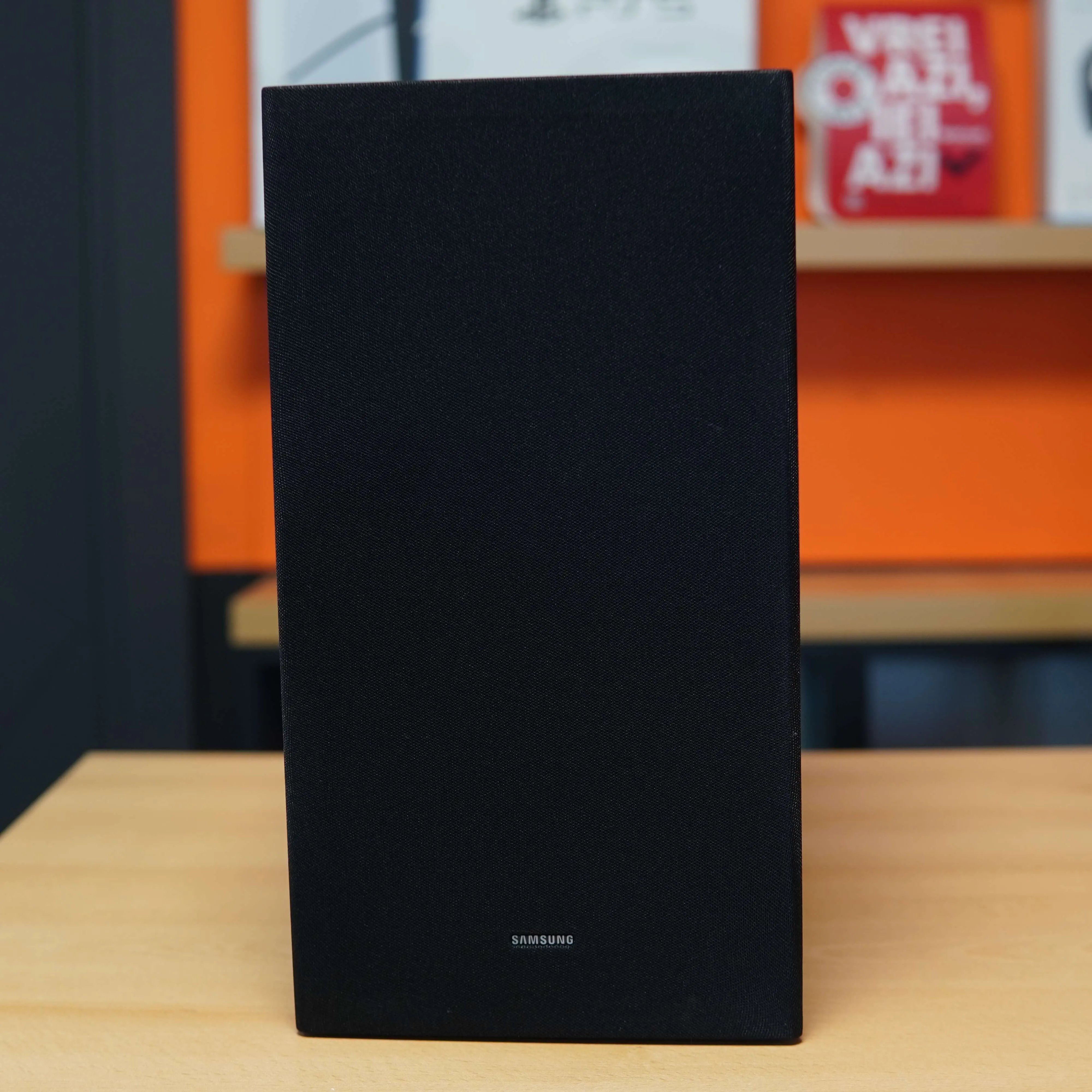 Soundbar Samsung HW-T450, 2.1 Canale, 300 W, Wireless Subwoofer, Bluetooth, HDMI, OPT, Negru - imagine 3