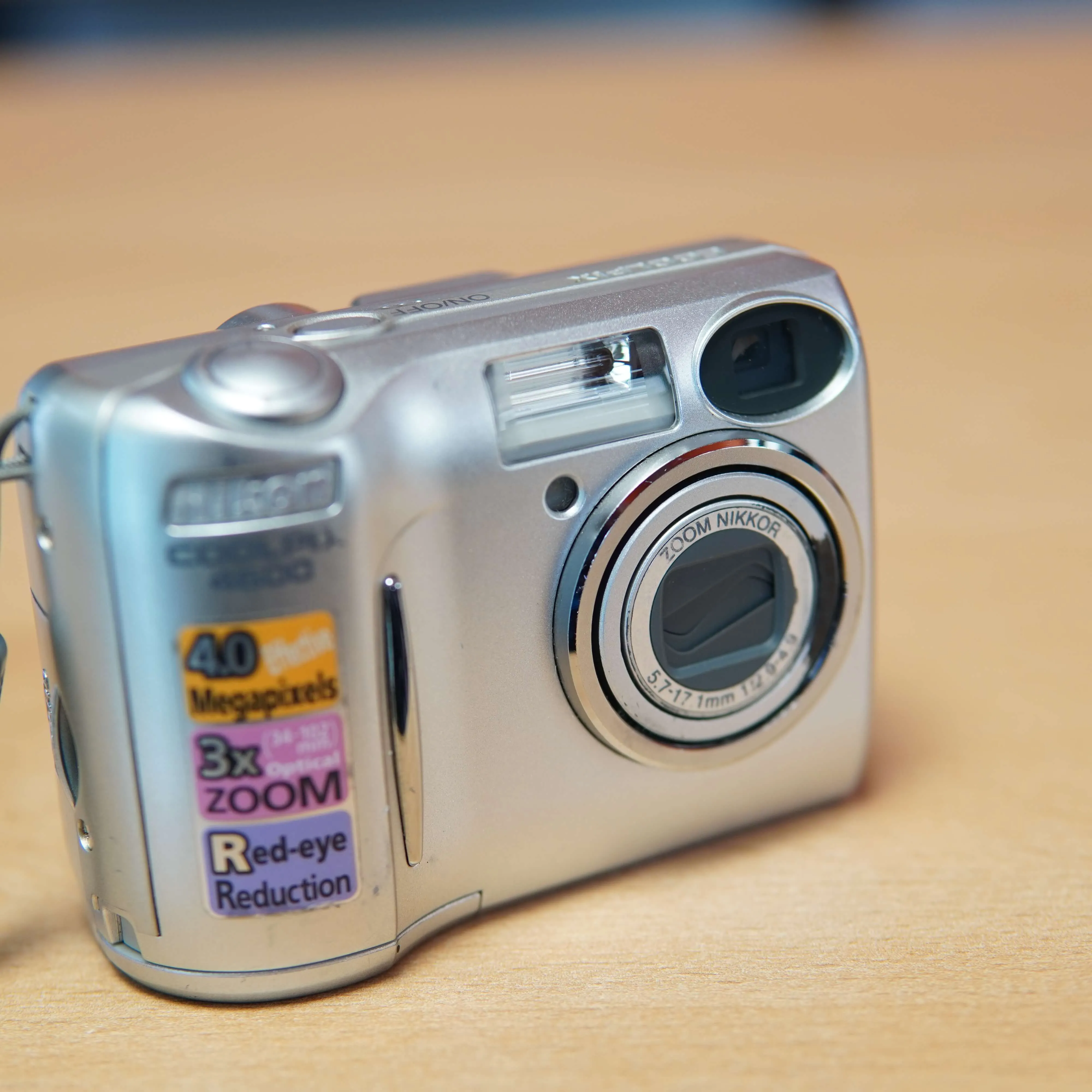 Camera Foto Vintage Nikon E4600, 4.0 MP, 3x Zoom, Baterii AA, Gri - imagine 7