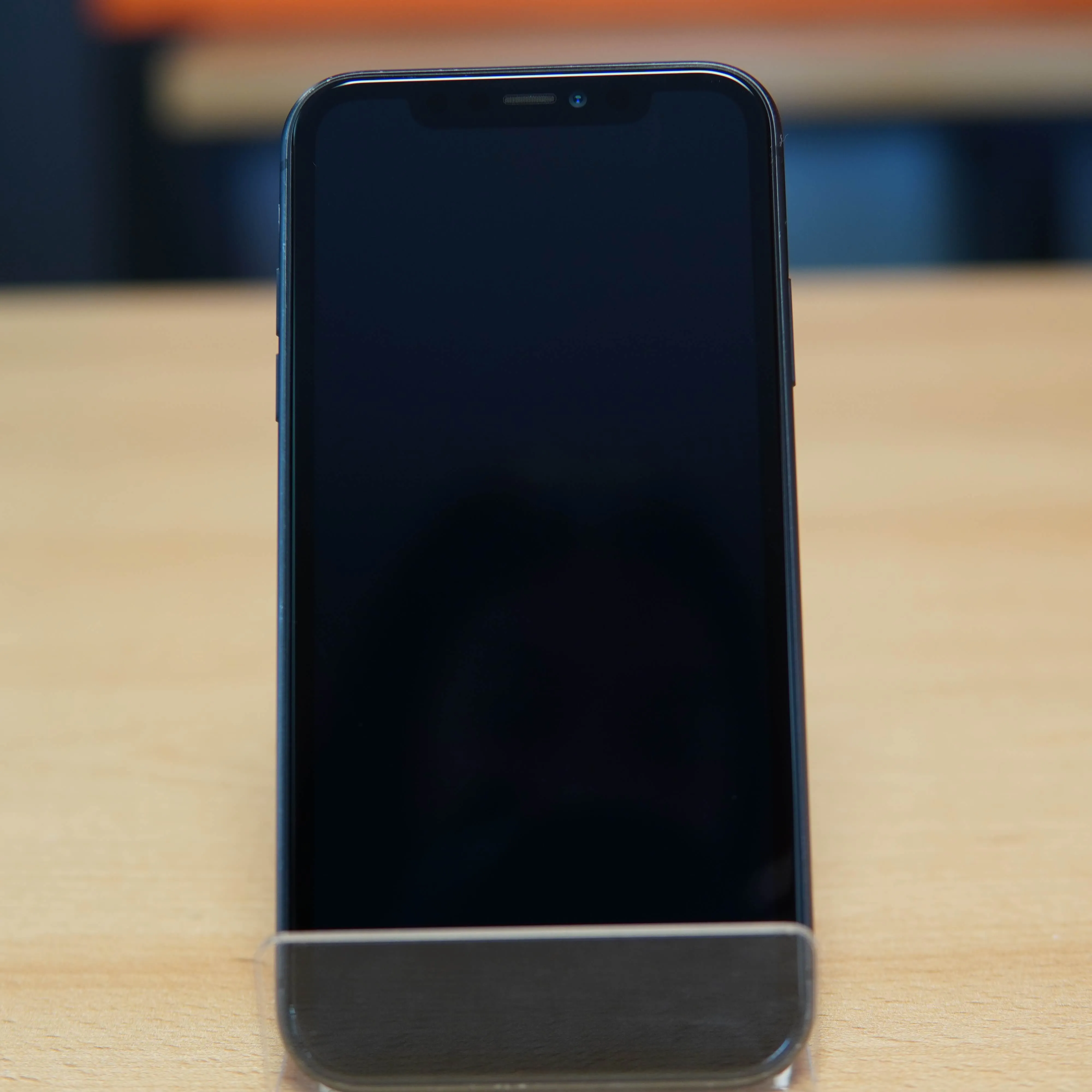 Apple iPhone 11 64 GB, Negru - imagine 5