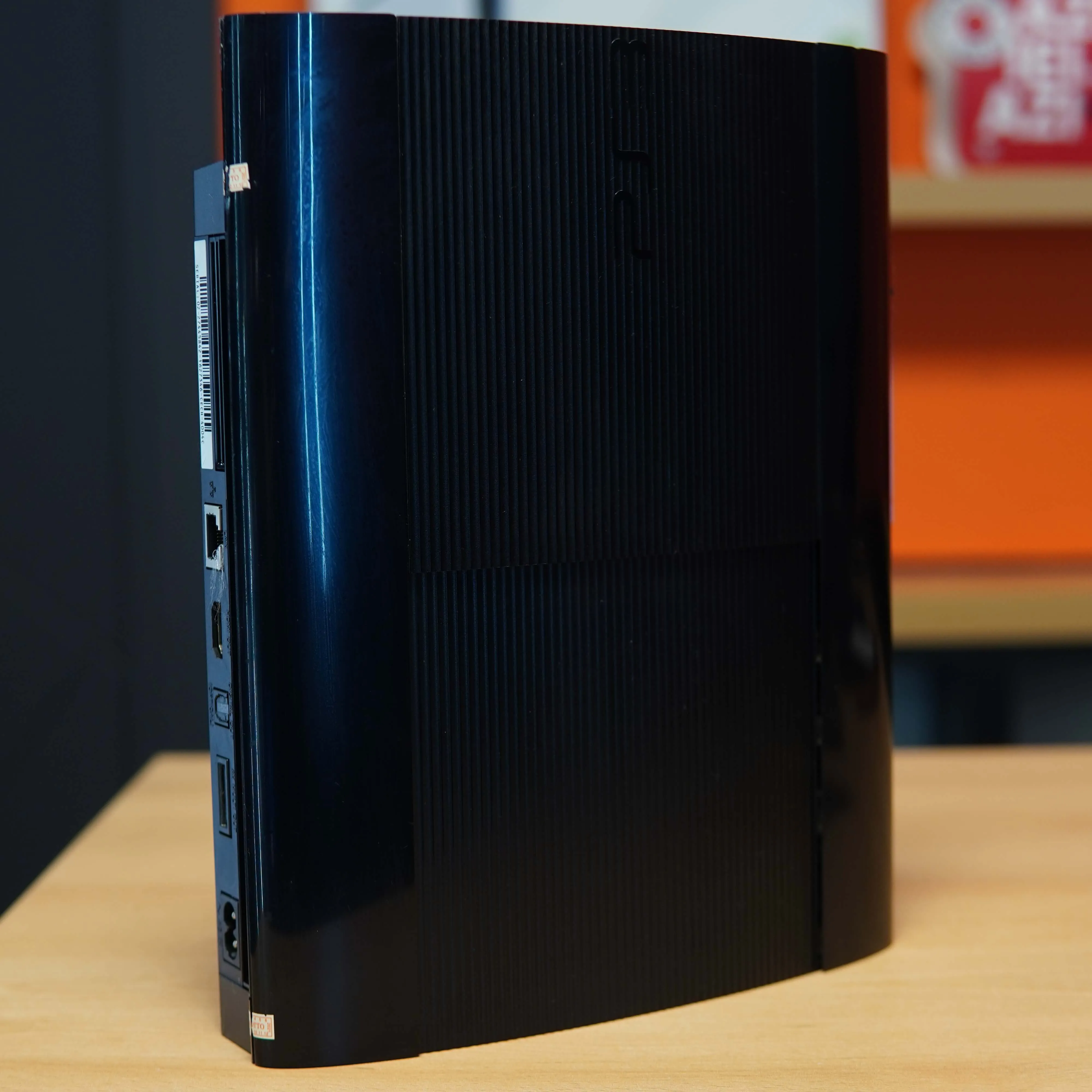 Consola Sony Playstation 3 Super Slim 500 GB + 2 Controller (aftermarket) - imagine 3