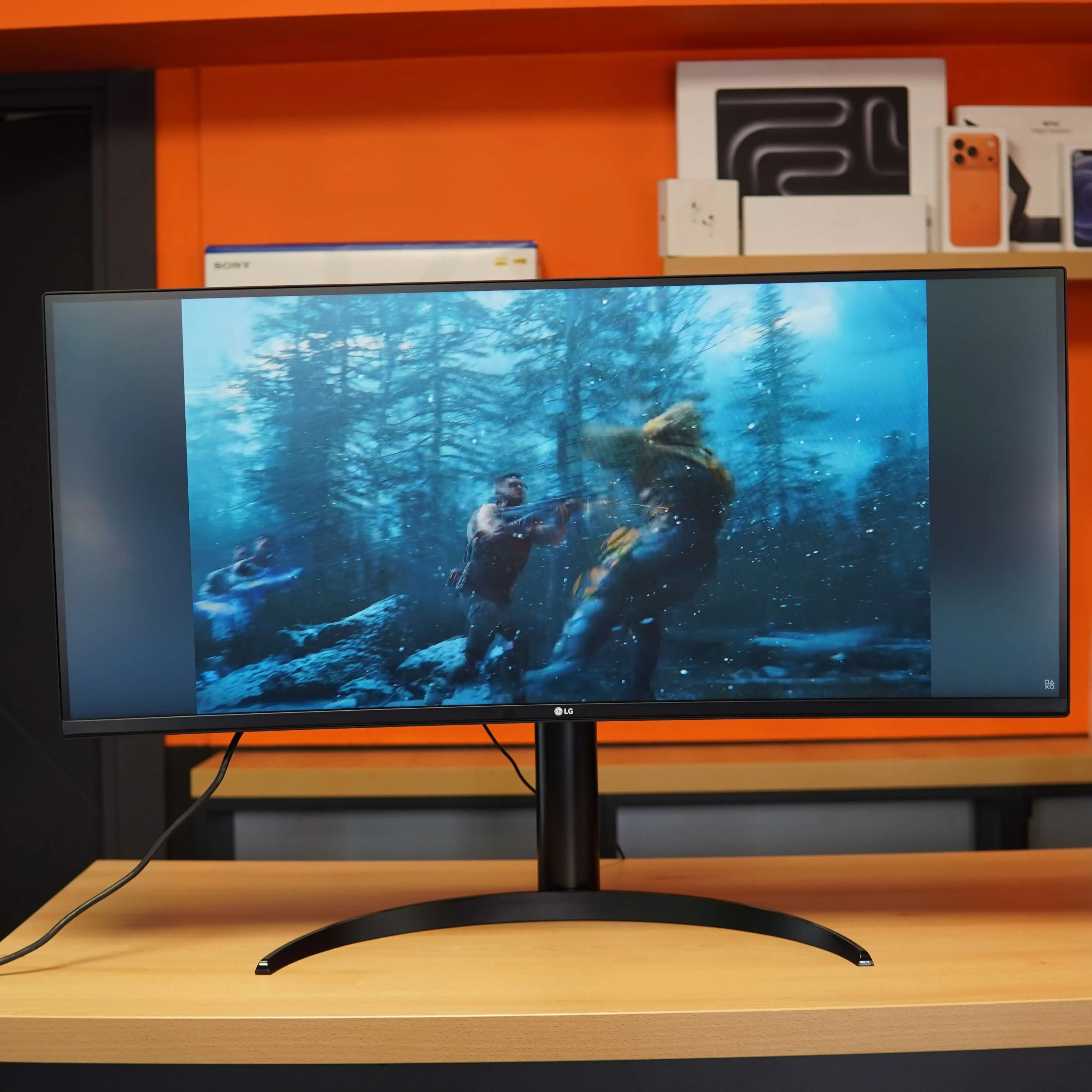 Monitor Curbat UltraWide LG 34WP65C-B, UW QHD, 3440 x 1440, 160 Hz, Freesync, HDR10, HDMI, DisplayPort, Negru - imagine 2