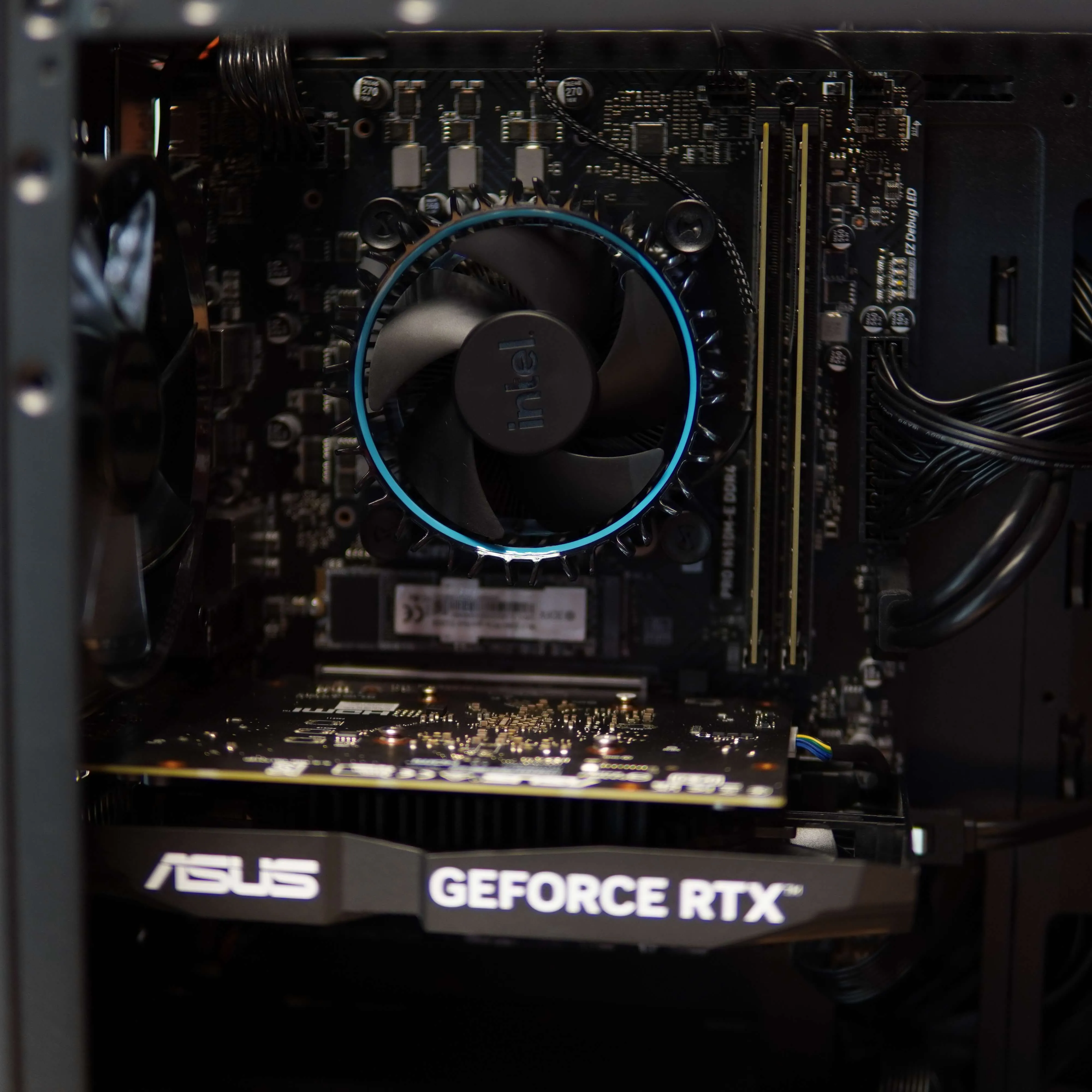 Desktop Gaming i5-12400F, 16 GB RAM DDR4, 512 GB SSD, RTX 3050 6 GB DDR6, Windows 11, Negru - imagine 6