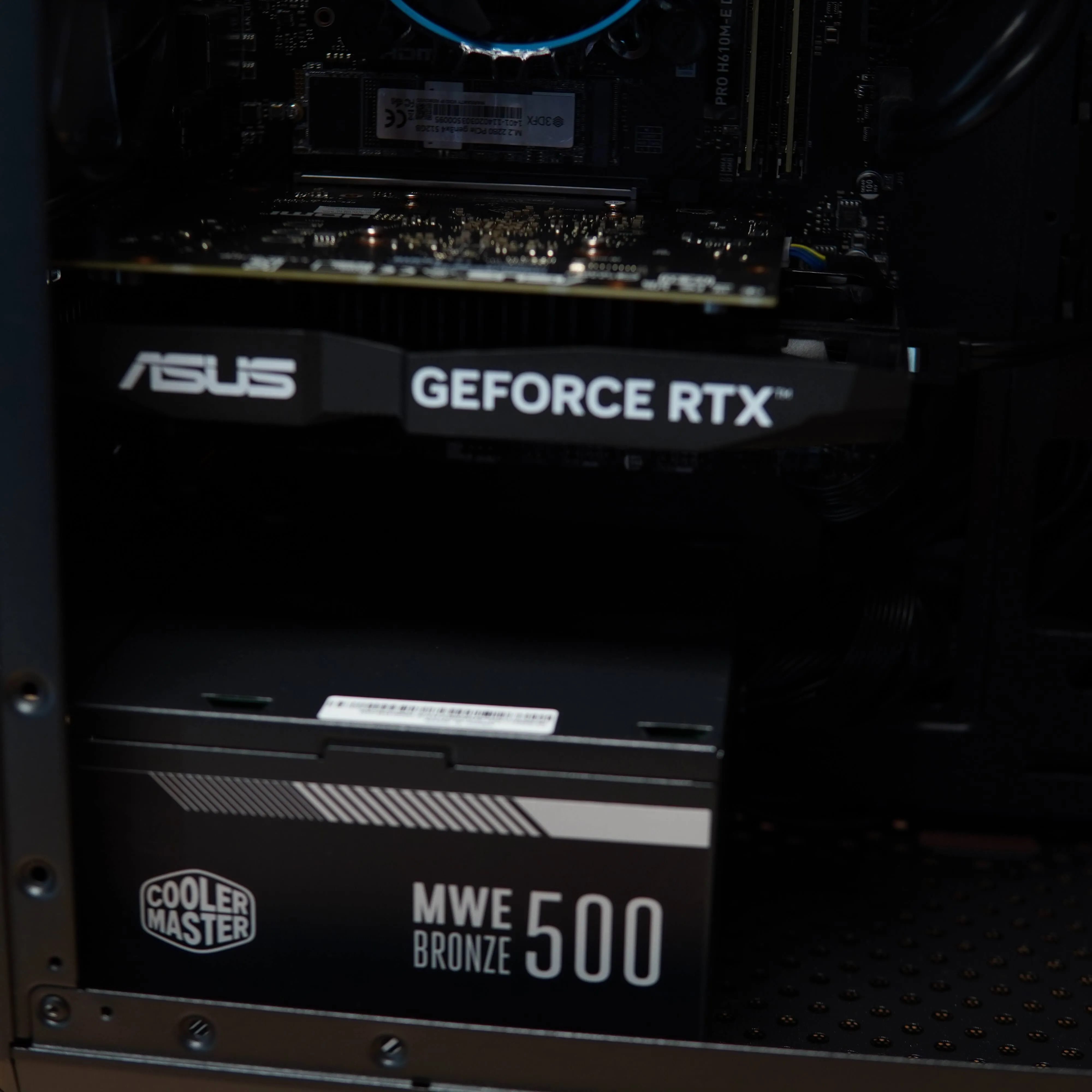 Desktop Gaming i5-12400F, 16 GB RAM DDR4, 512 GB SSD, RTX 3050 6 GB DDR6, Windows 11, Negru - imagine 5