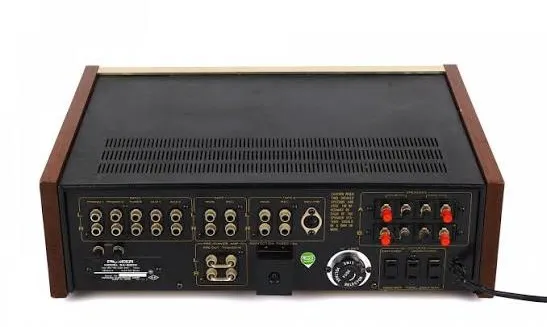 Amplificator Stereo Vintage Pioneer SA-6200, Made in Japan (1973-1975), Panou Frontal Aluminiu, Intrare Phono Vinyl, Carcasa Lemn, Sunet Hi-Fi Clasica - imagine 2