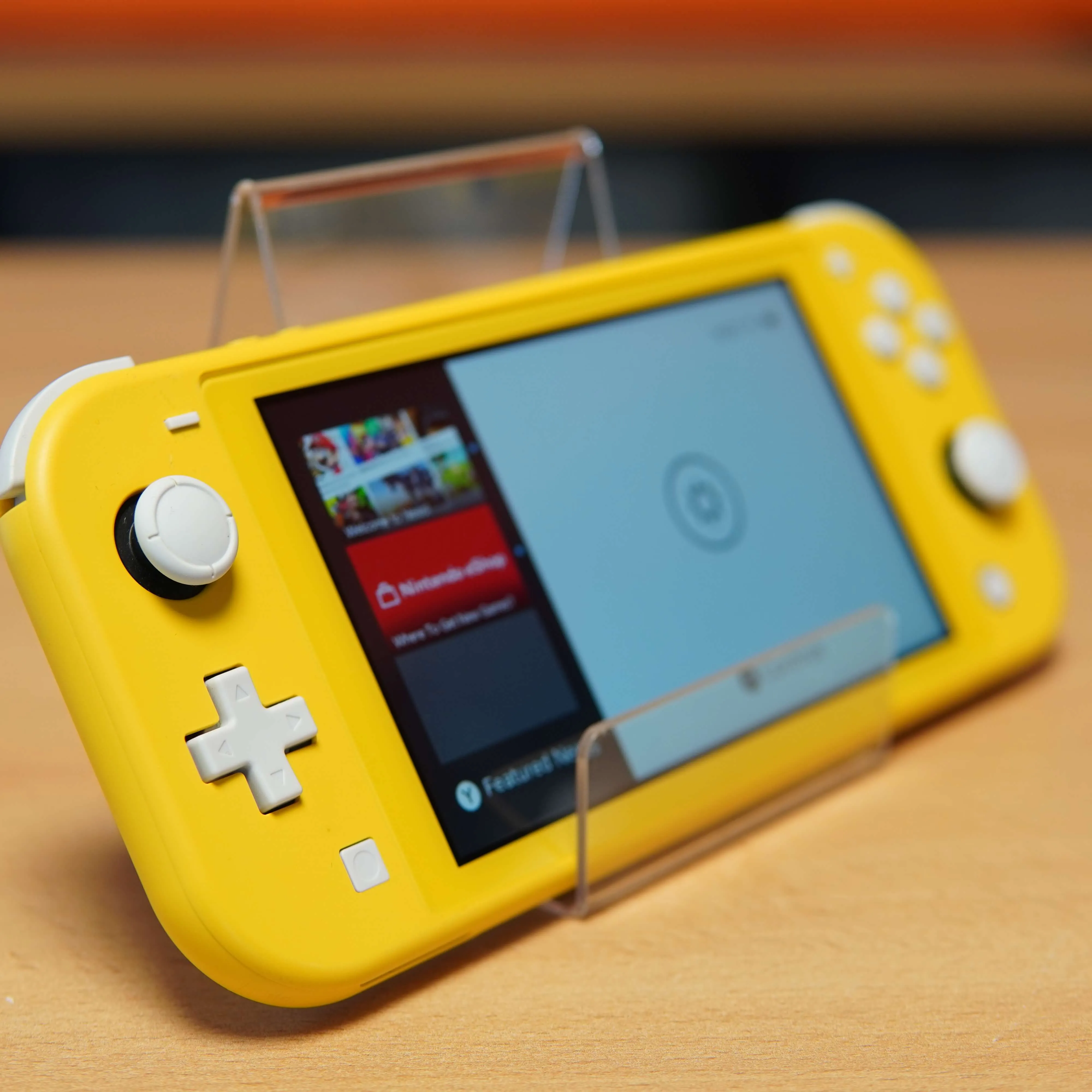 Consola Nintendo Switch Lite, HDH-001, 32GB, Galben - imagine 3