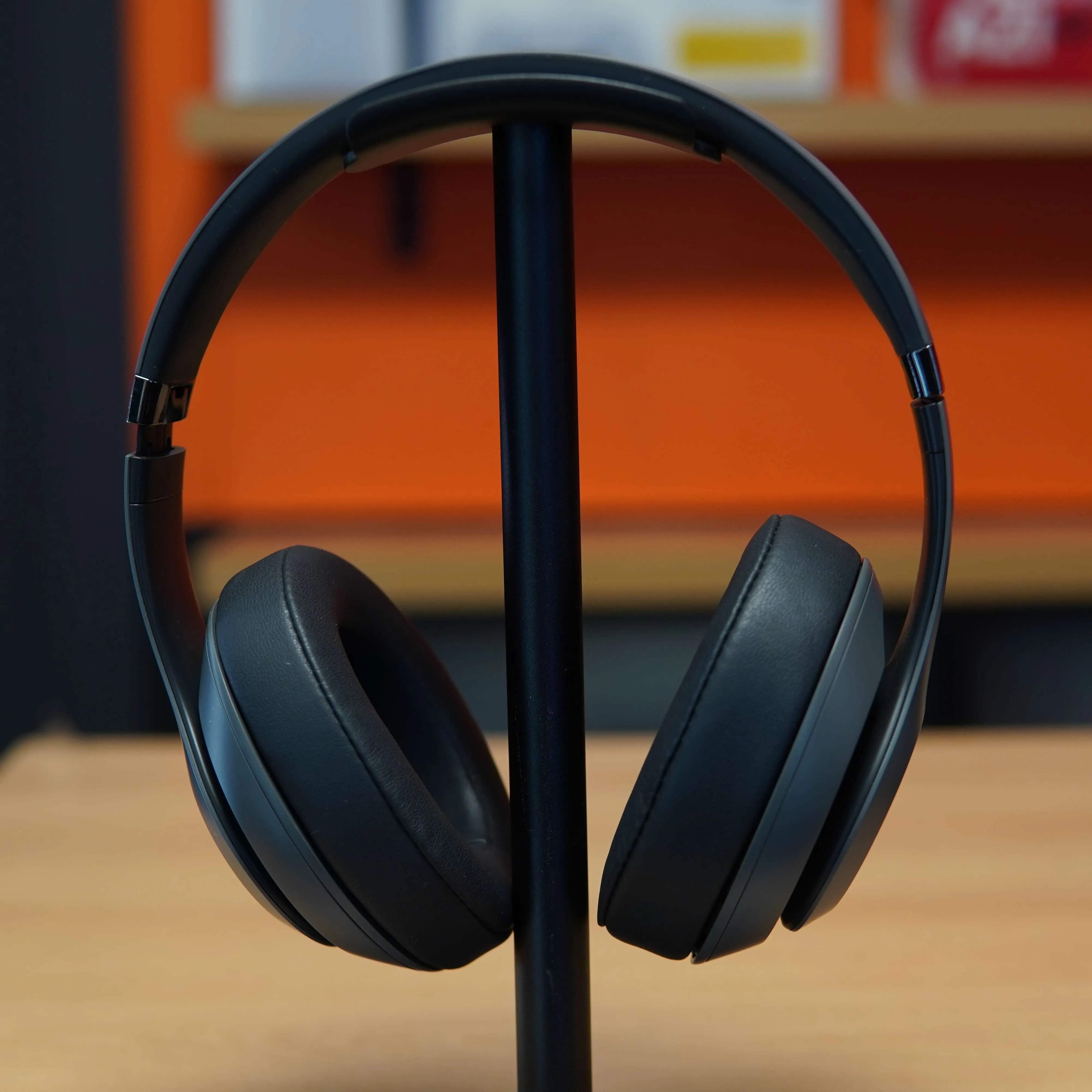 Casti audio Over-Ear Beats by Dr. Dre Studio 3, Wireless, Bluetooth, Noise Cancelling, Shadow Gray - imagine 3