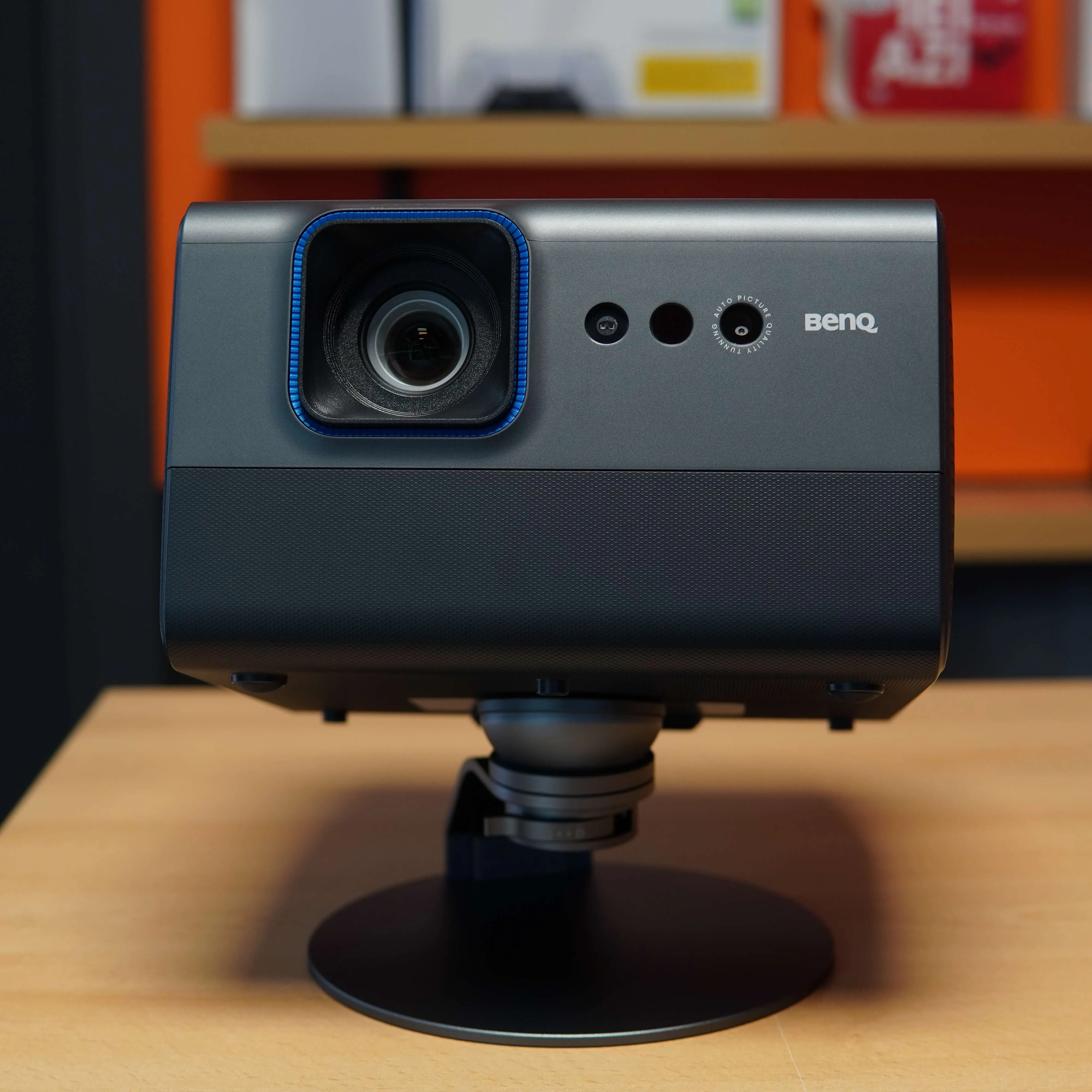 Videoproiector BENQ GP520, DLP, 4K, 2600 lm, HDMI, Aplicatii (Netflix, Youtube, etc), Telecomanda, Dobly Audio, WiFi, Negru - imagine 2