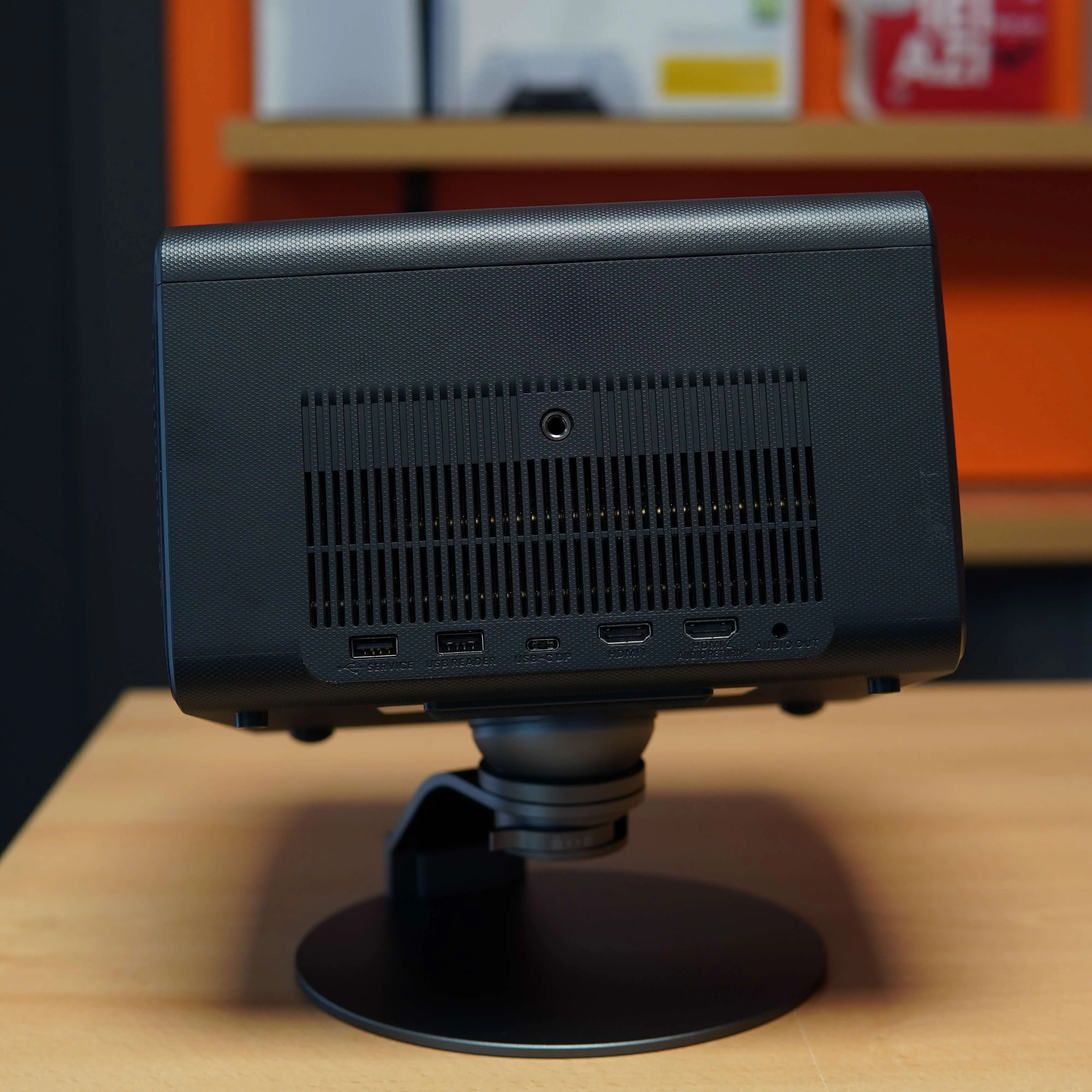 Videoproiector BENQ GP520, DLP, 4K, 2600 lm, HDMI, Aplicatii (Netflix, Youtube, etc), Telecomanda, Dobly Audio, WiFi, Negru - imagine 4