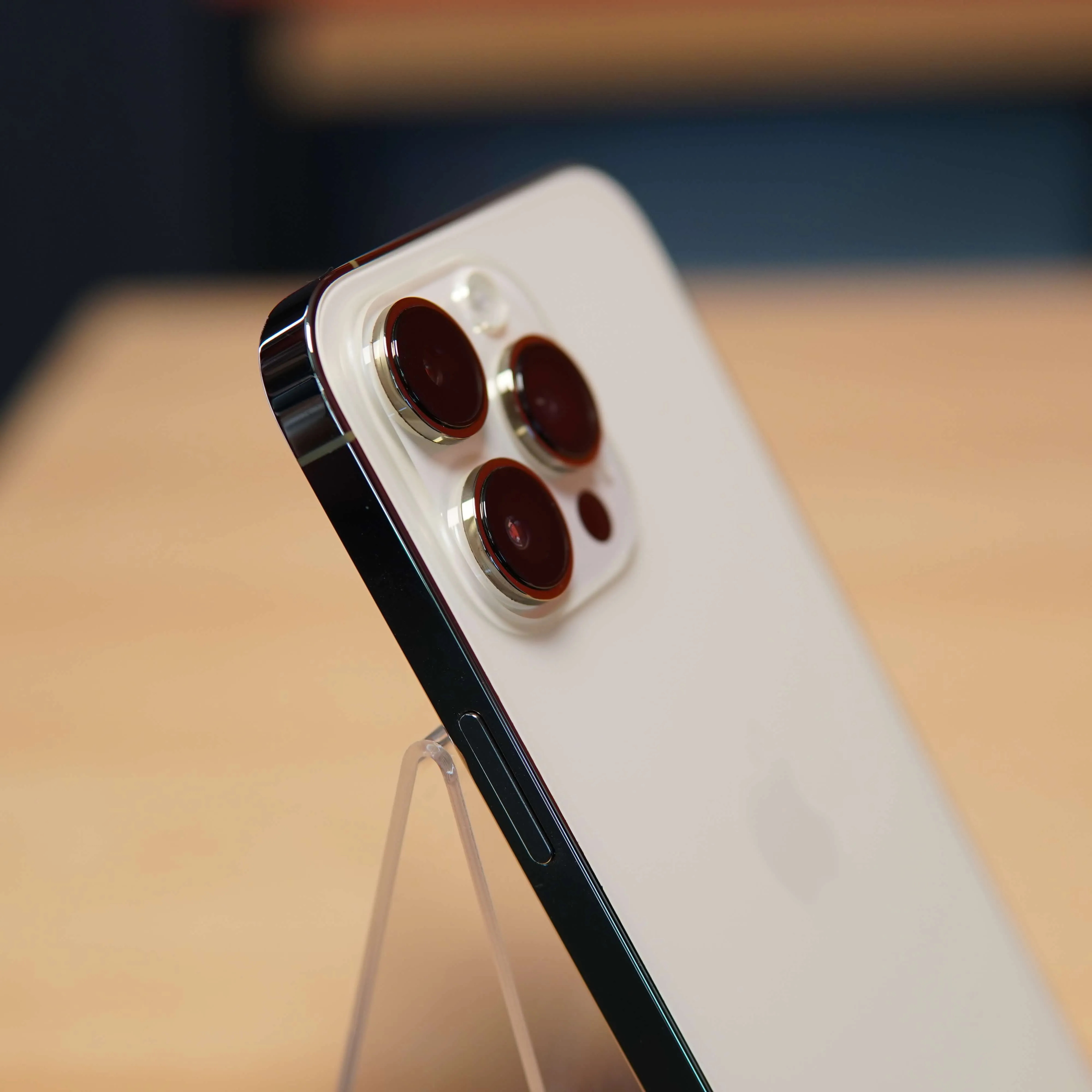Apple iPhone 14 Pro Max 256 GB, Gold - imagine 8