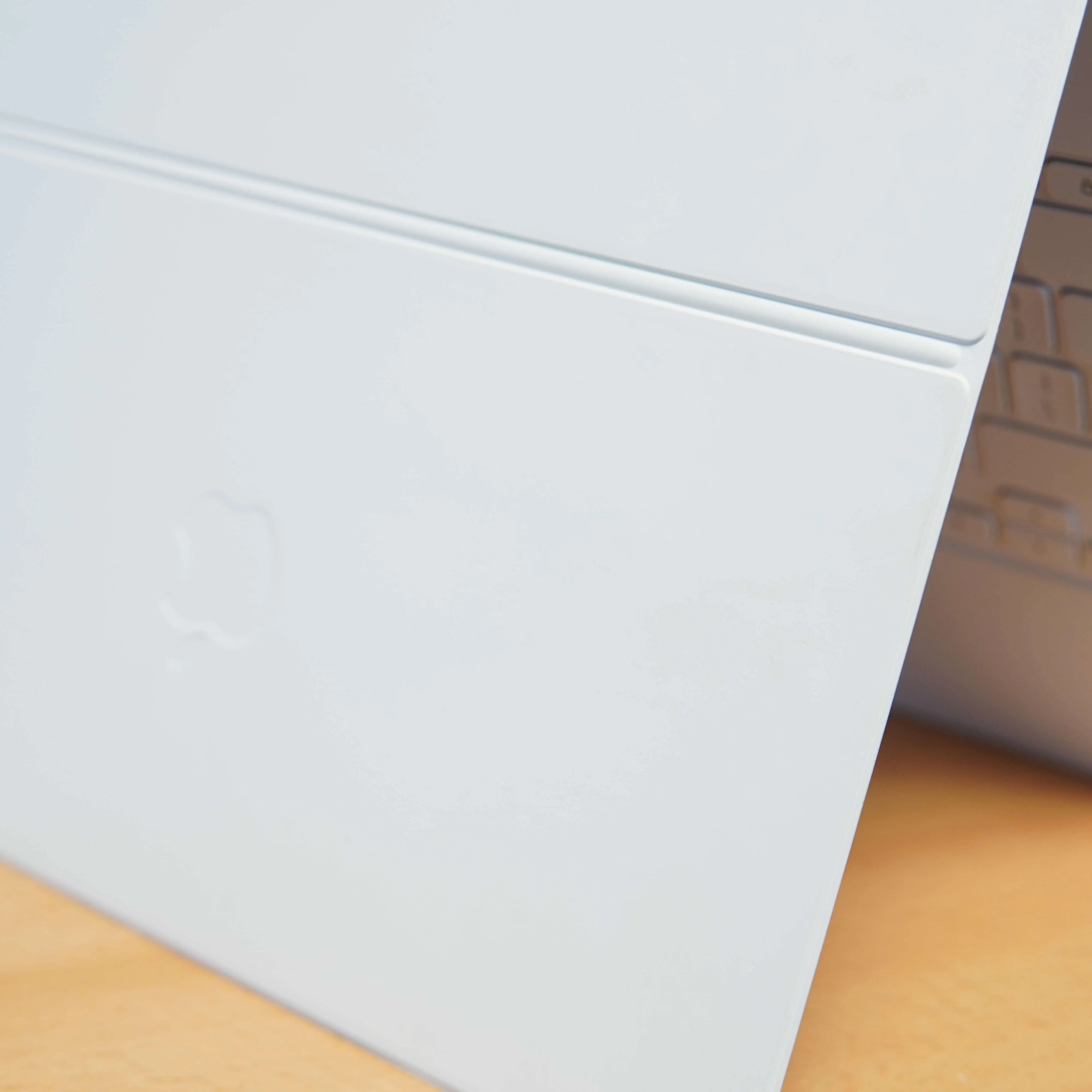 Tastatura Apple Magic Keyboard pentru iPad Air 13" (M4, M3, M2), Layout INT EN, A3340, Alb - imagine 11