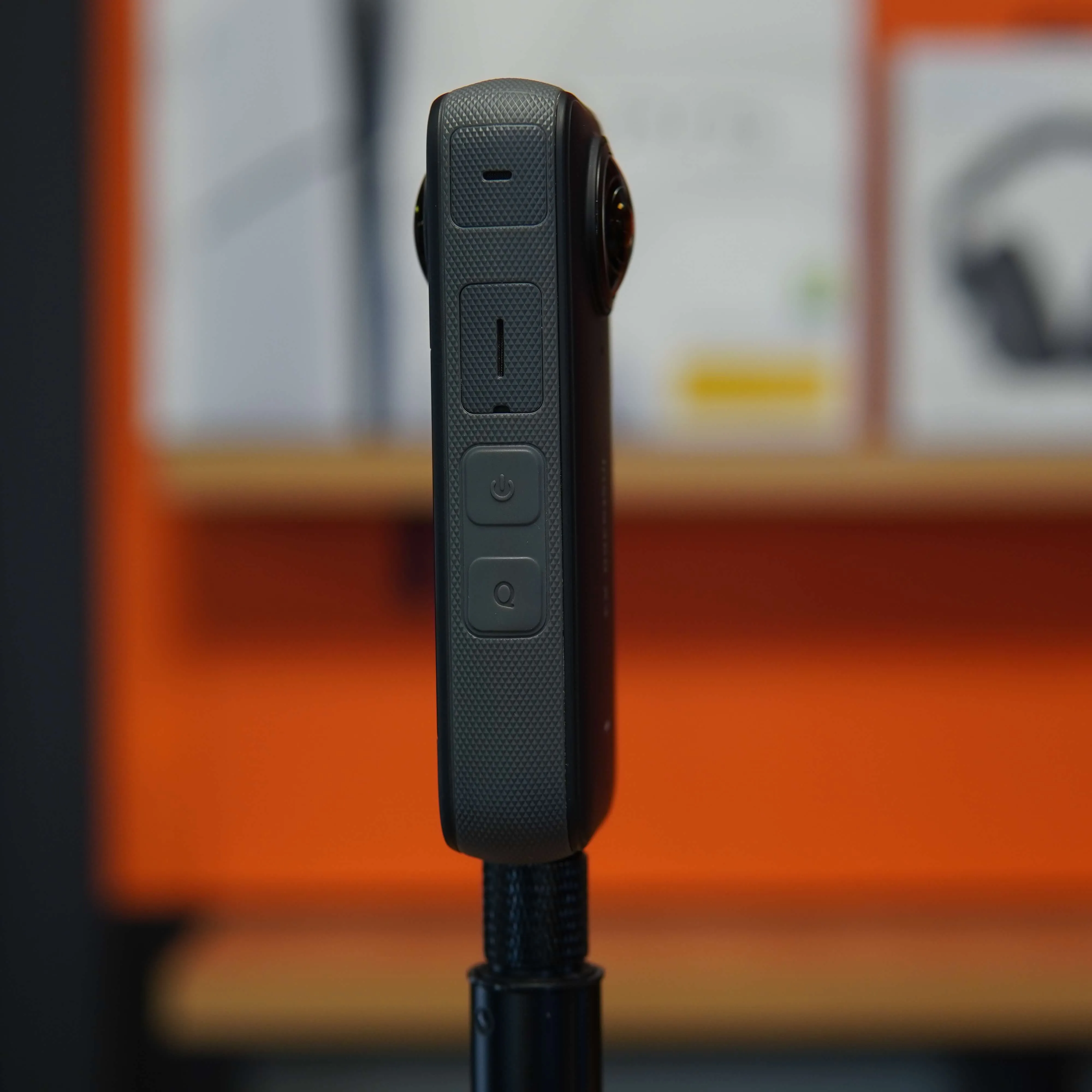 Camera Insta360 X3, 5K Captură 360° cu Ecran Tactil 2.29" și Wi-Fi + Statif, Negru - imagine 5