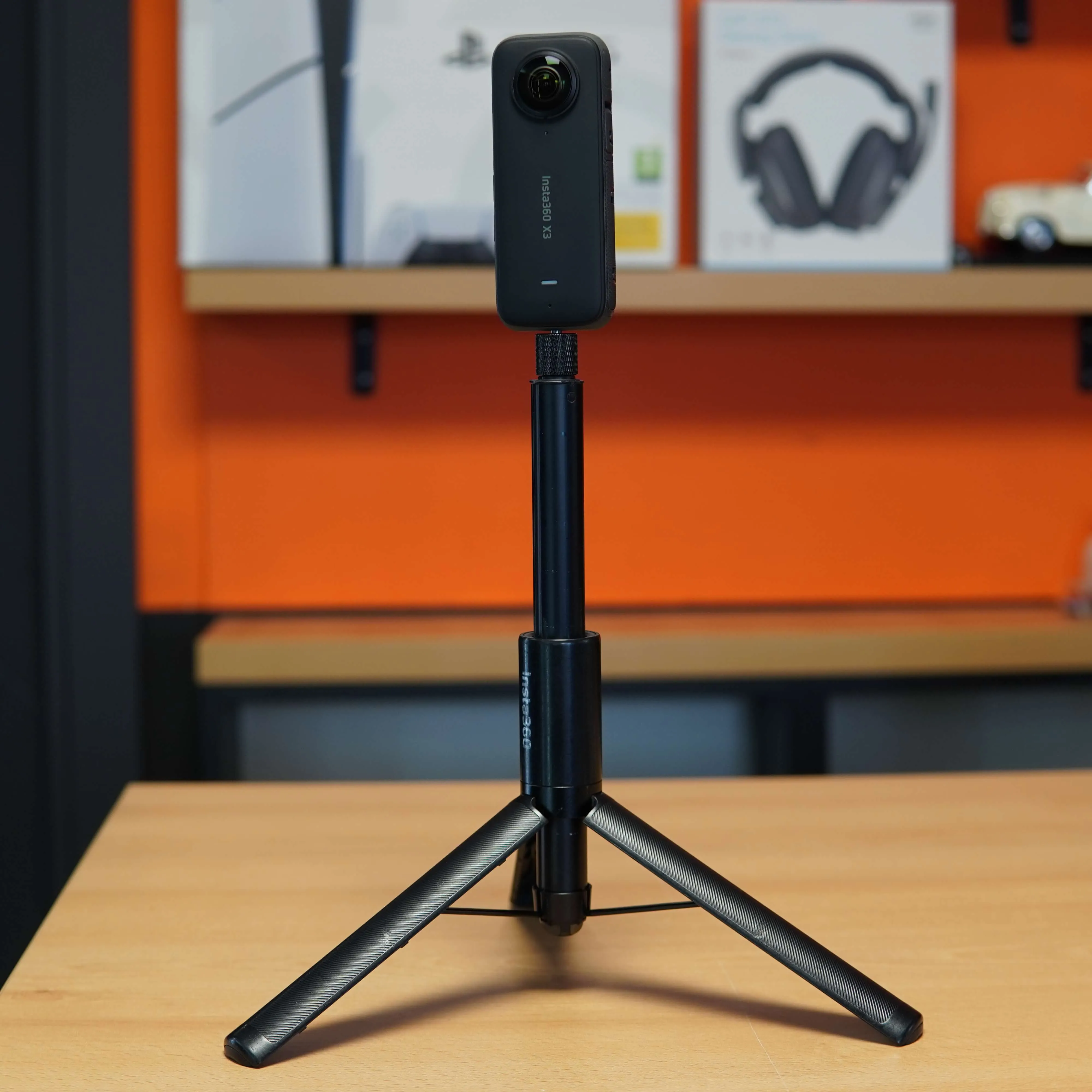 Camera Insta360 X3, 5K Captură 360° cu Ecran Tactil 2.29" și Wi-Fi + Statif, Negru - imagine 11
