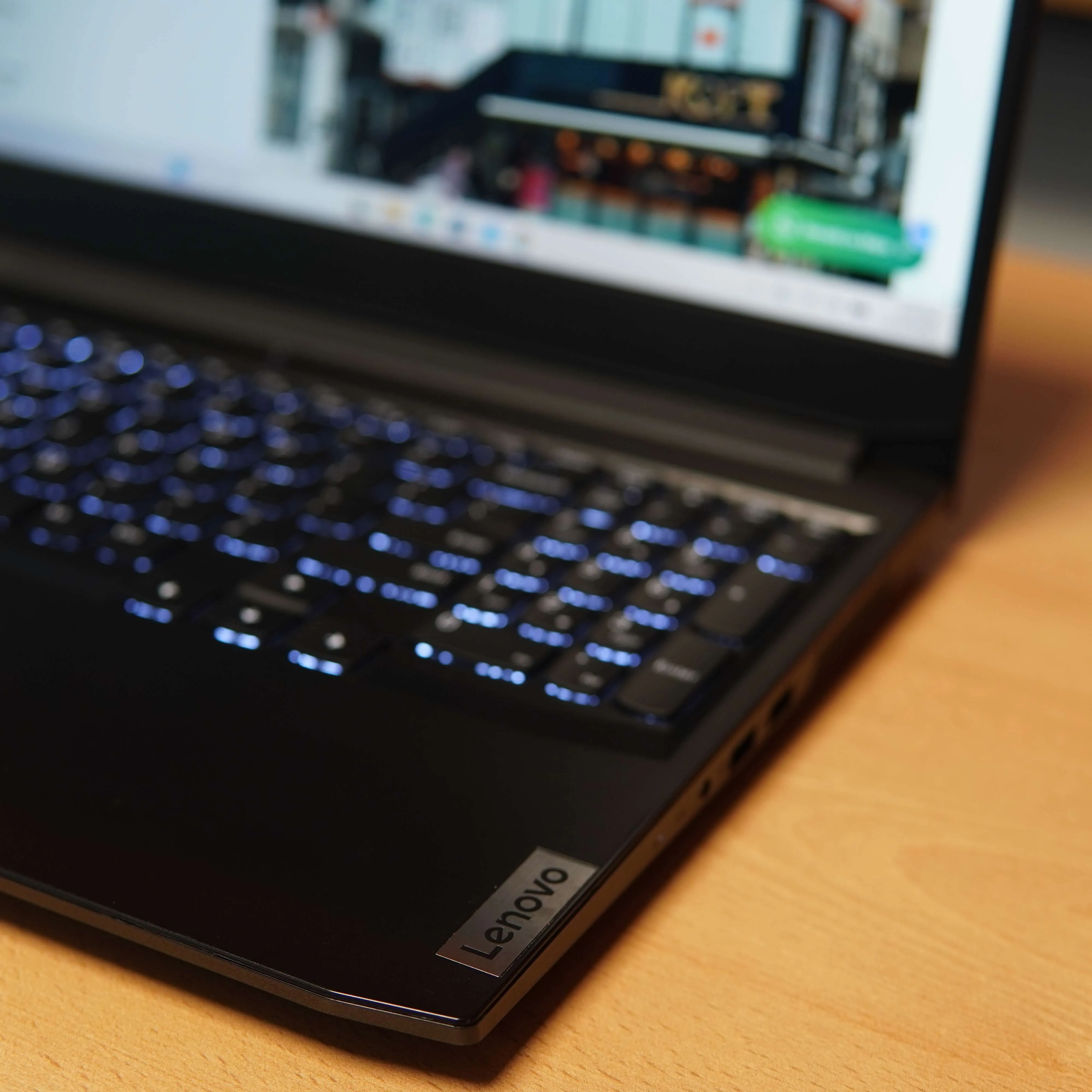 Laptop Gaming Lenovo IdeaPad Gaming 3 15ACH6, AMD Ryzen 5 5600H, 16 GB DDR4, 512GB SSD, GTX 1650 4 GB, Negru - imagine 9