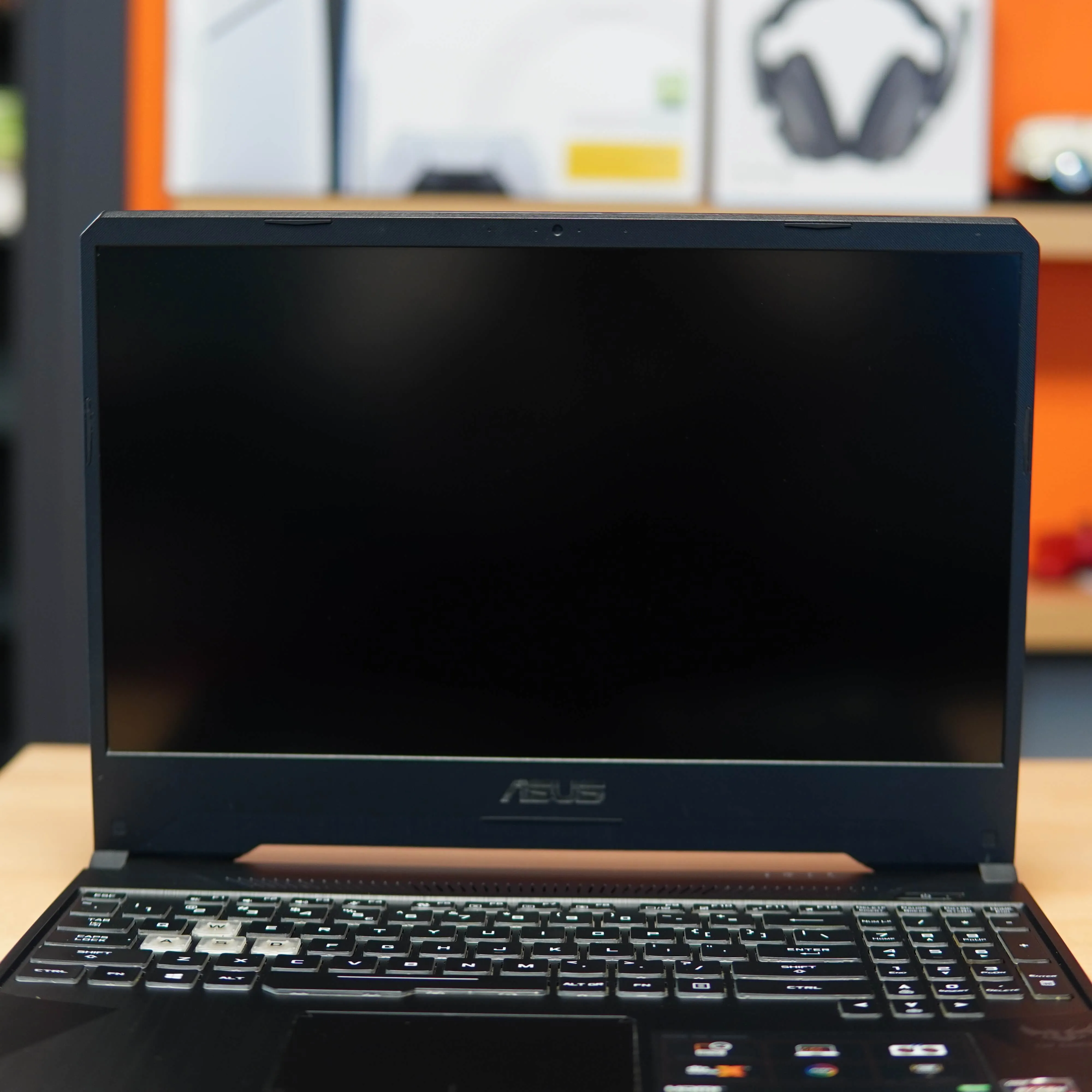 Laptop Gaming Asus TUF Gaming FX505D, AMD Ryzen 7 3750h, 16 GB DDR4, 256 GB SSD, GTX 1650 4 GB, Negru - imagine 13