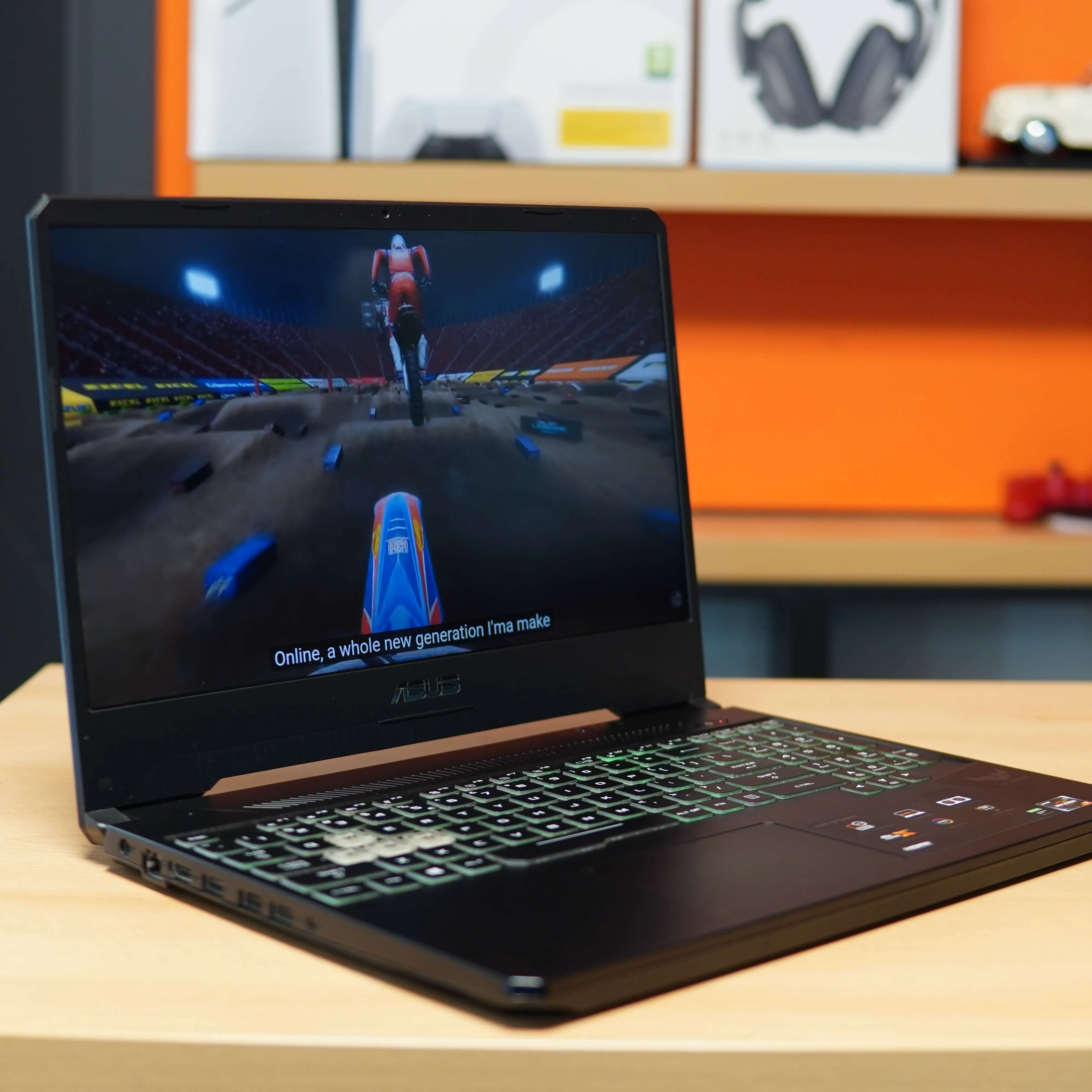 Laptop Gaming Asus TUF Gaming FX505D, AMD Ryzen 7 3750h, 16 GB DDR4, 256 GB SSD, GTX 1650 4 GB, Negru - imagine 3