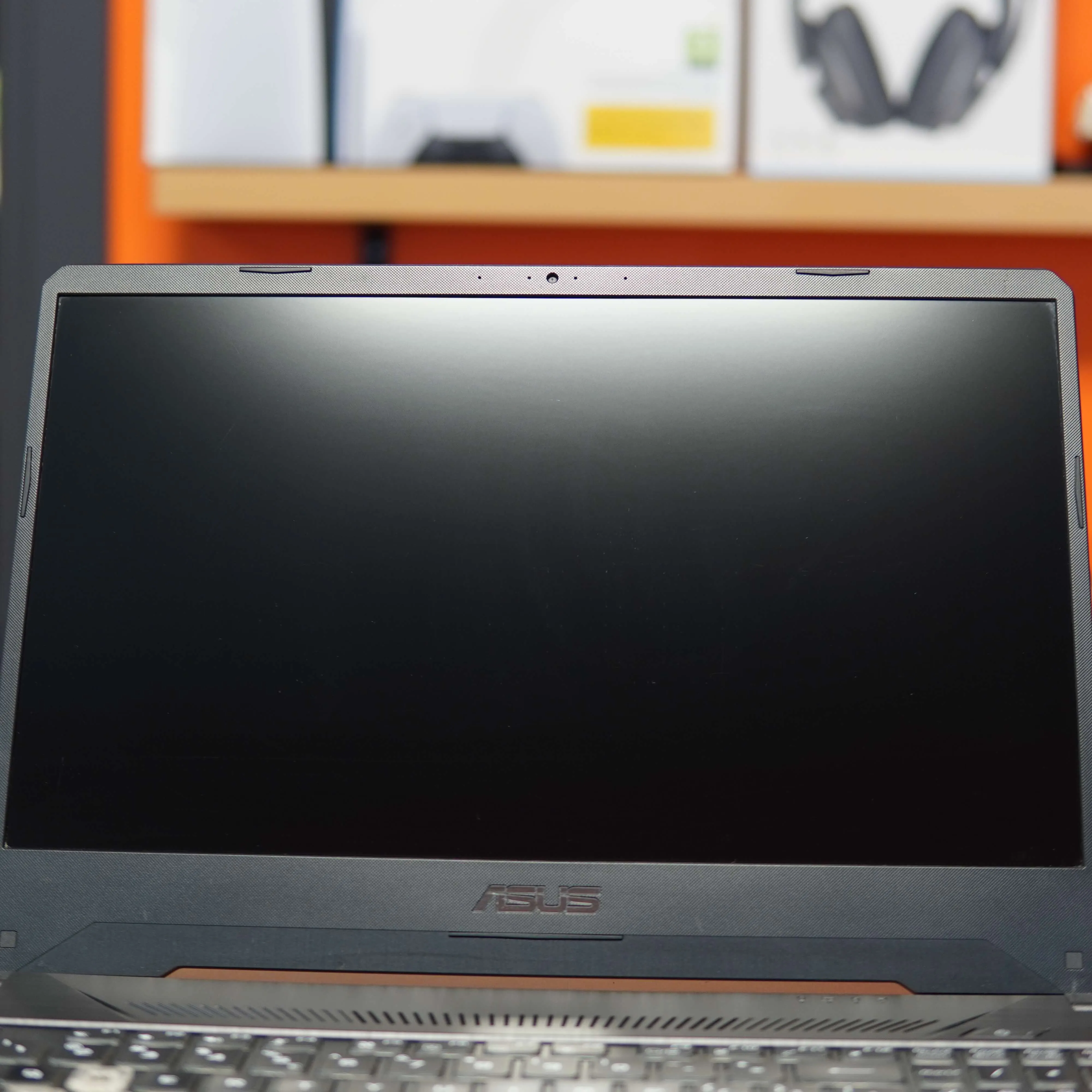 Laptop Gaming Asus TUF Gaming FX505D, AMD Ryzen 7 3750h, 16 GB DDR4, 256 GB SSD, GTX 1650 4 GB, Negru - imagine 12