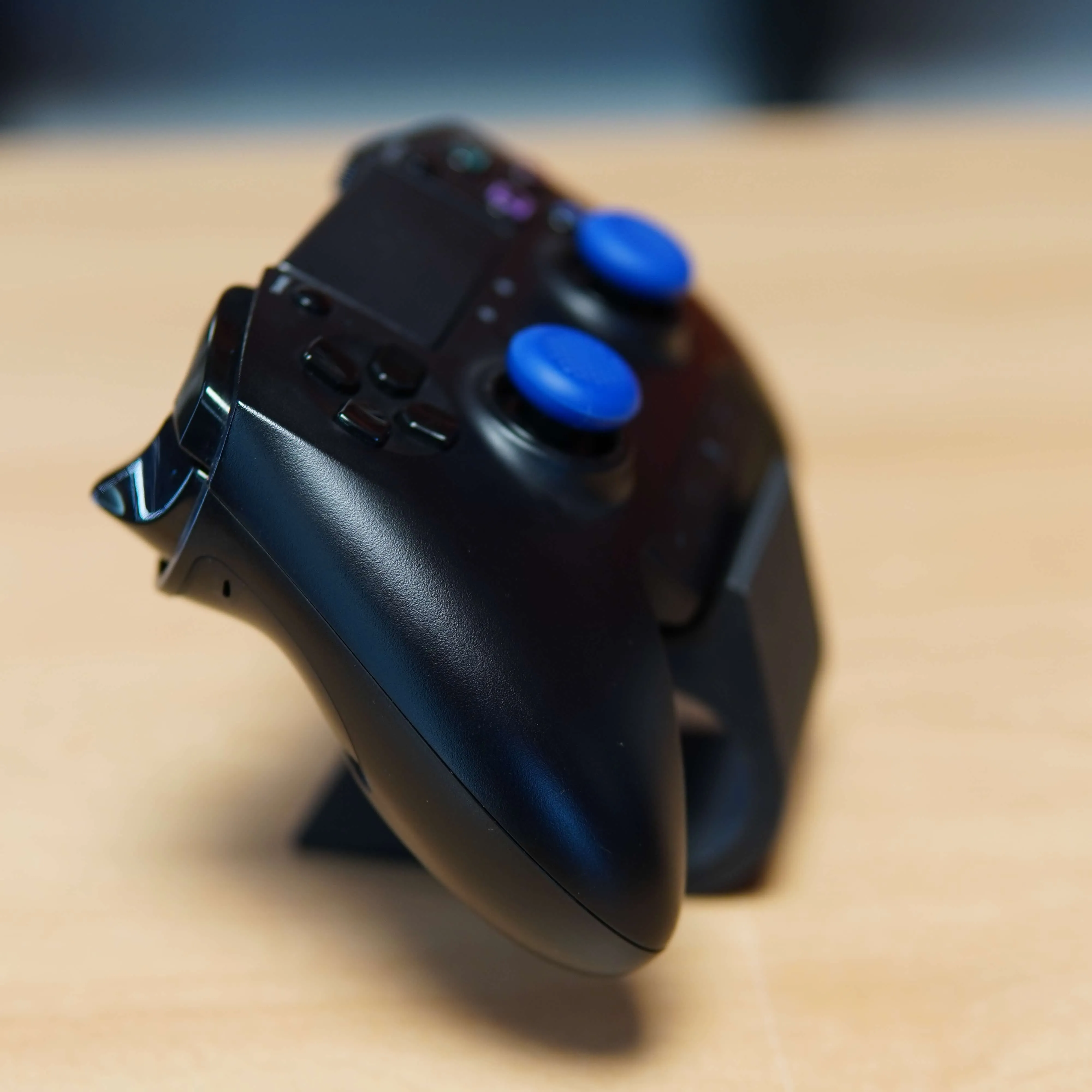Controller Gaming cu Fir Razer Raiju pentru PS4, Negru - imagine 4