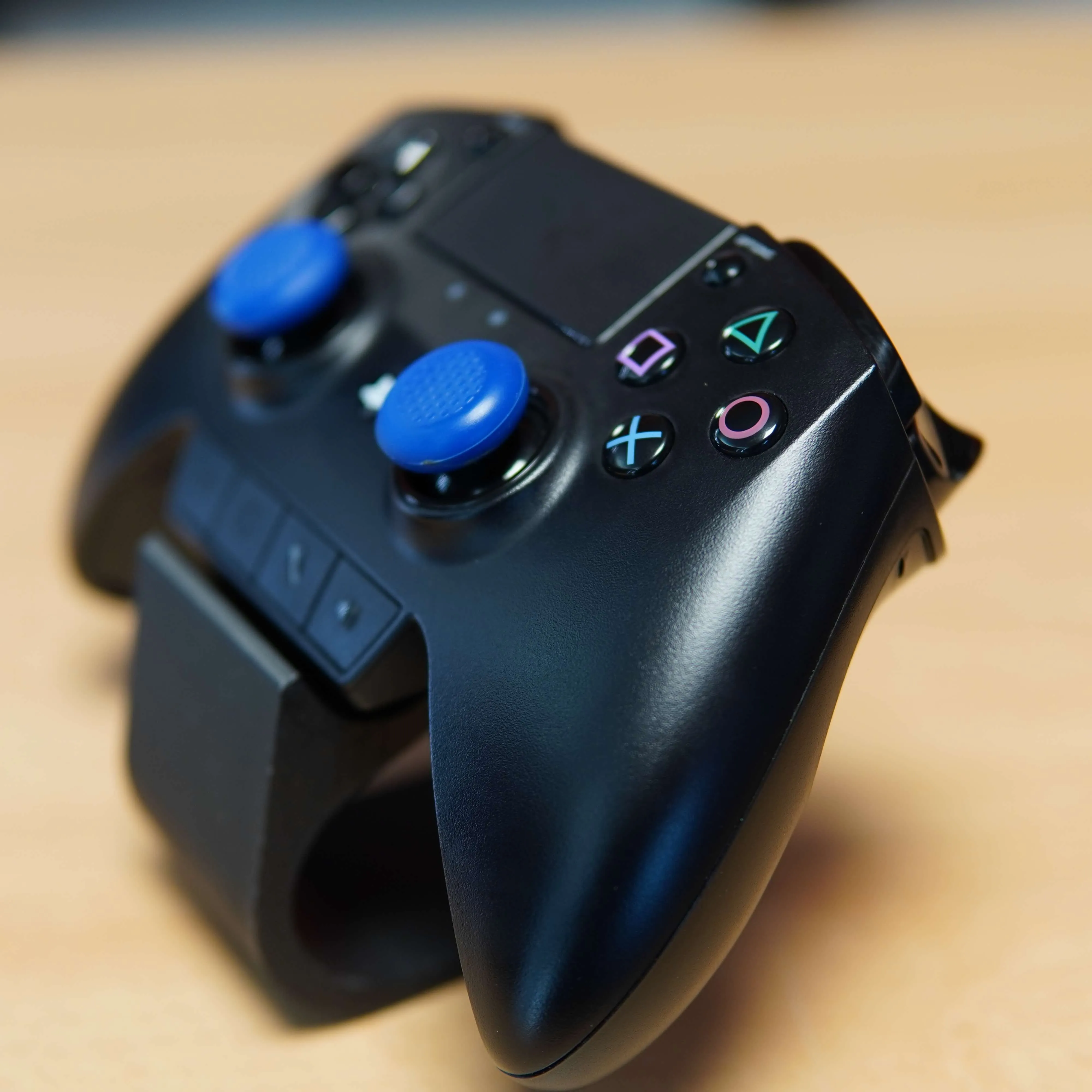Controller Gaming cu Fir Razer Raiju pentru PS4, Negru - imagine 5