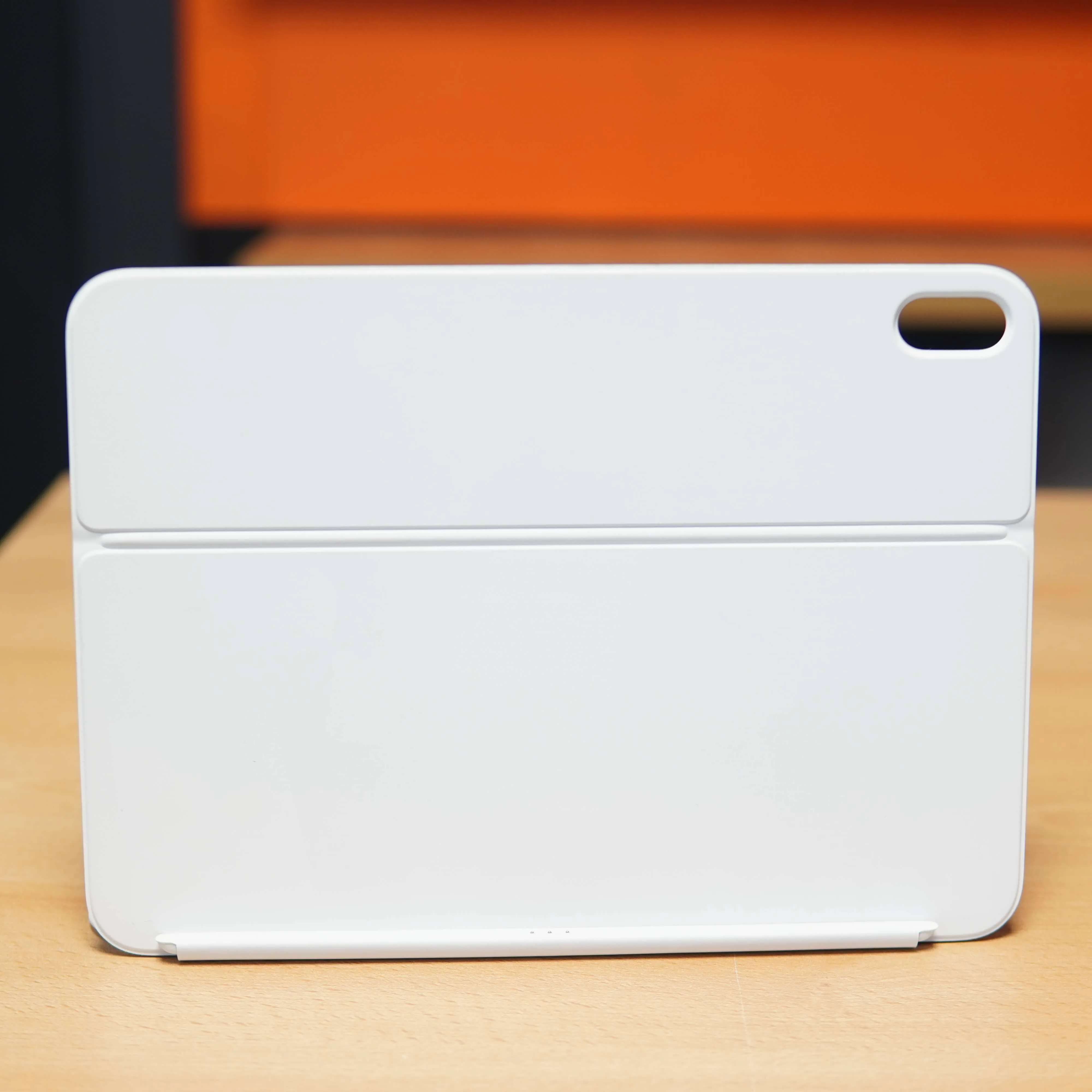 Apple Magic Keyboard Folio pentru iPad A16, iPad Gen 10, A2695, QWERTY, Alb - imagine 6