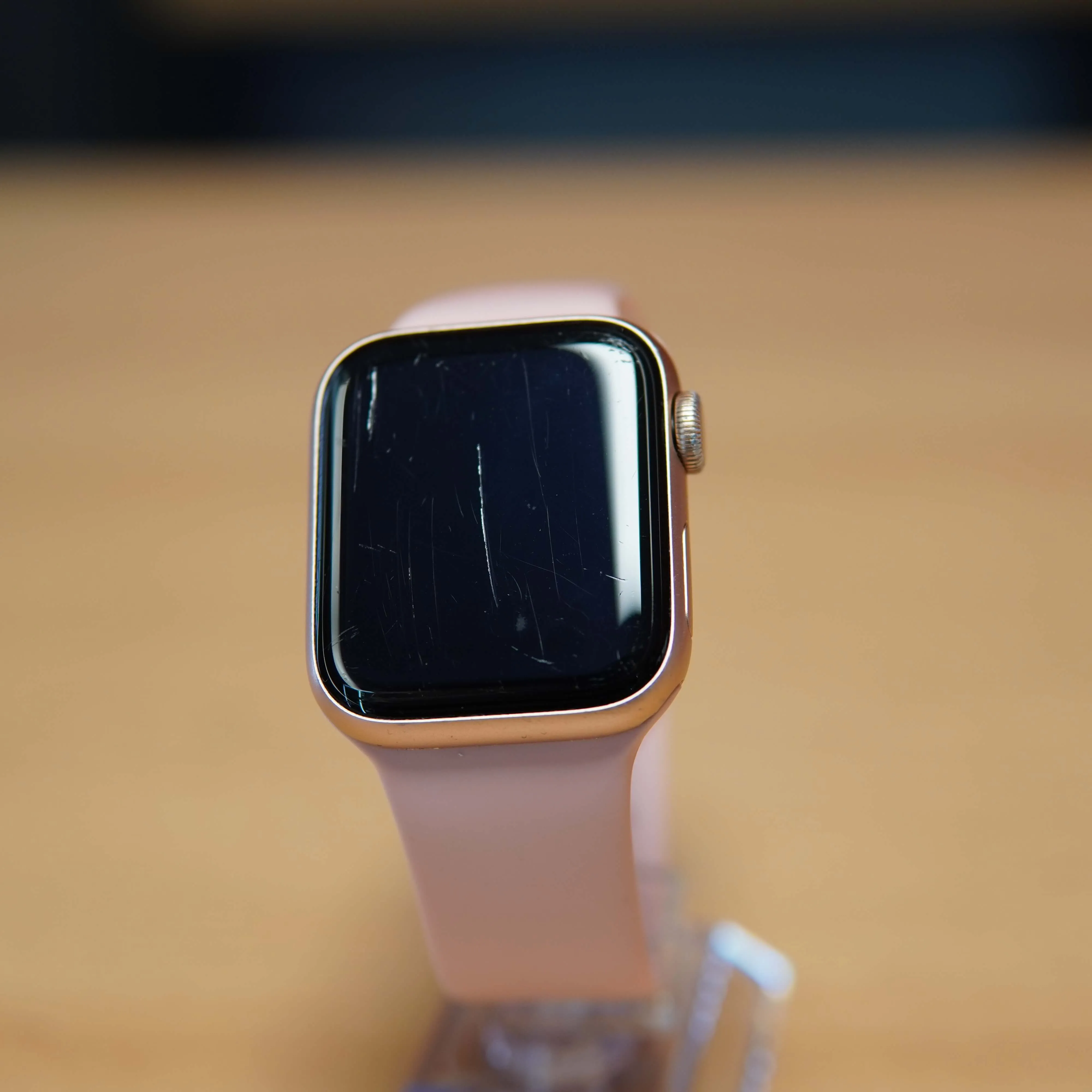 Apple Watch SE 2020 40mm, A2351, GPS, Wifi, 98%, Roz (foarte zgariat) - imagine 3