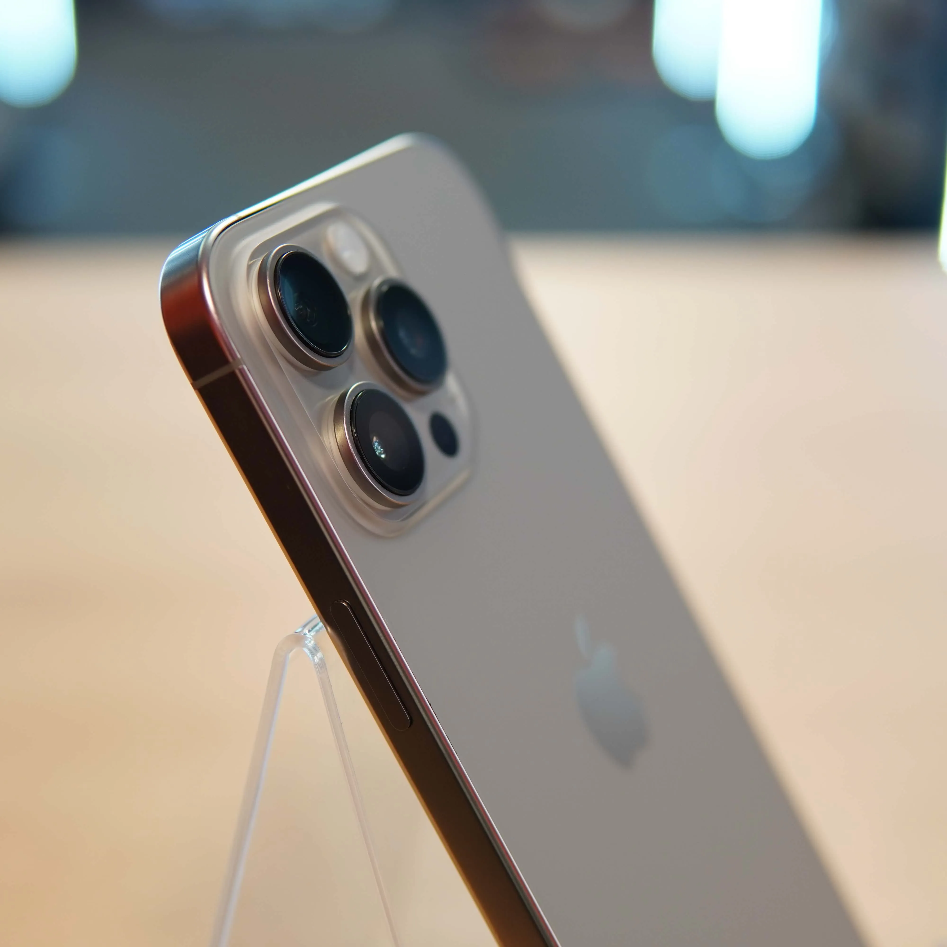 Apple iPhone 16 Pro Max, 256 GB, Natural Titanium - imagine 9