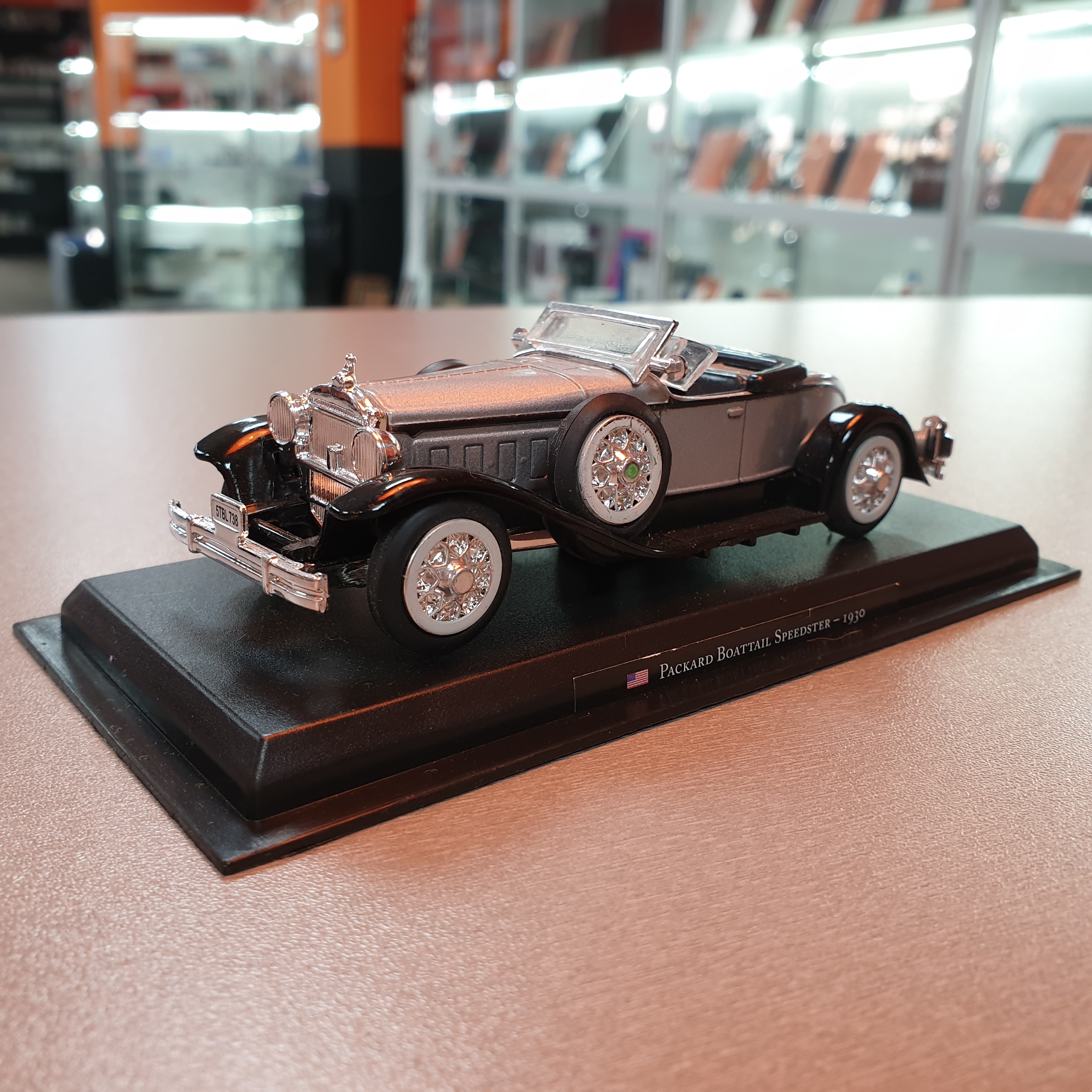 Macheta auto de colectie 1:43 - Diverse modele - imagine 2